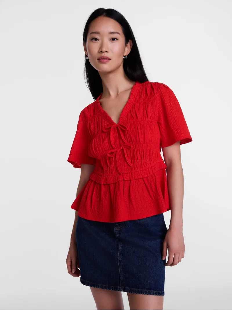 Scenario Women's and Women's Plus Textured Tie Front Top, Sizes XS-4X | Walmart (US)