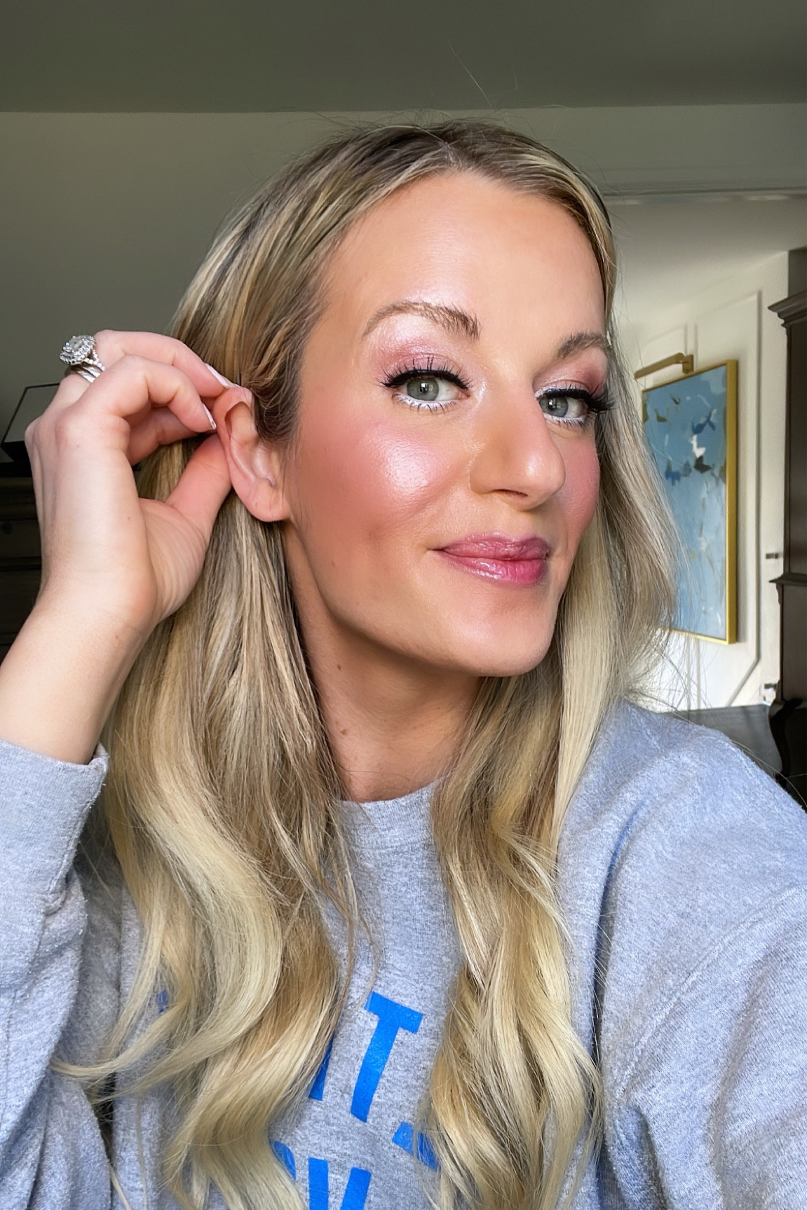 Makeup linked! 

#LTKunder50 #LTKbeauty #LTKhome