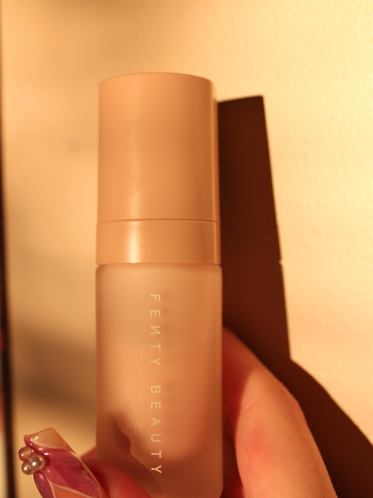 The perfect base is officially secured. Obsessed with this flawless finish from Fenty Beauty! 

@fentybeauty 

#FentyBeauty #Rihanna #FentySkin #MakeupMustHave #foundationroutine #GoldenHour #BeautyAesthetic #SoftGlam #MakeupFlatlay #BeautyCommunity #ManicureGoals #NailInspo #nailart