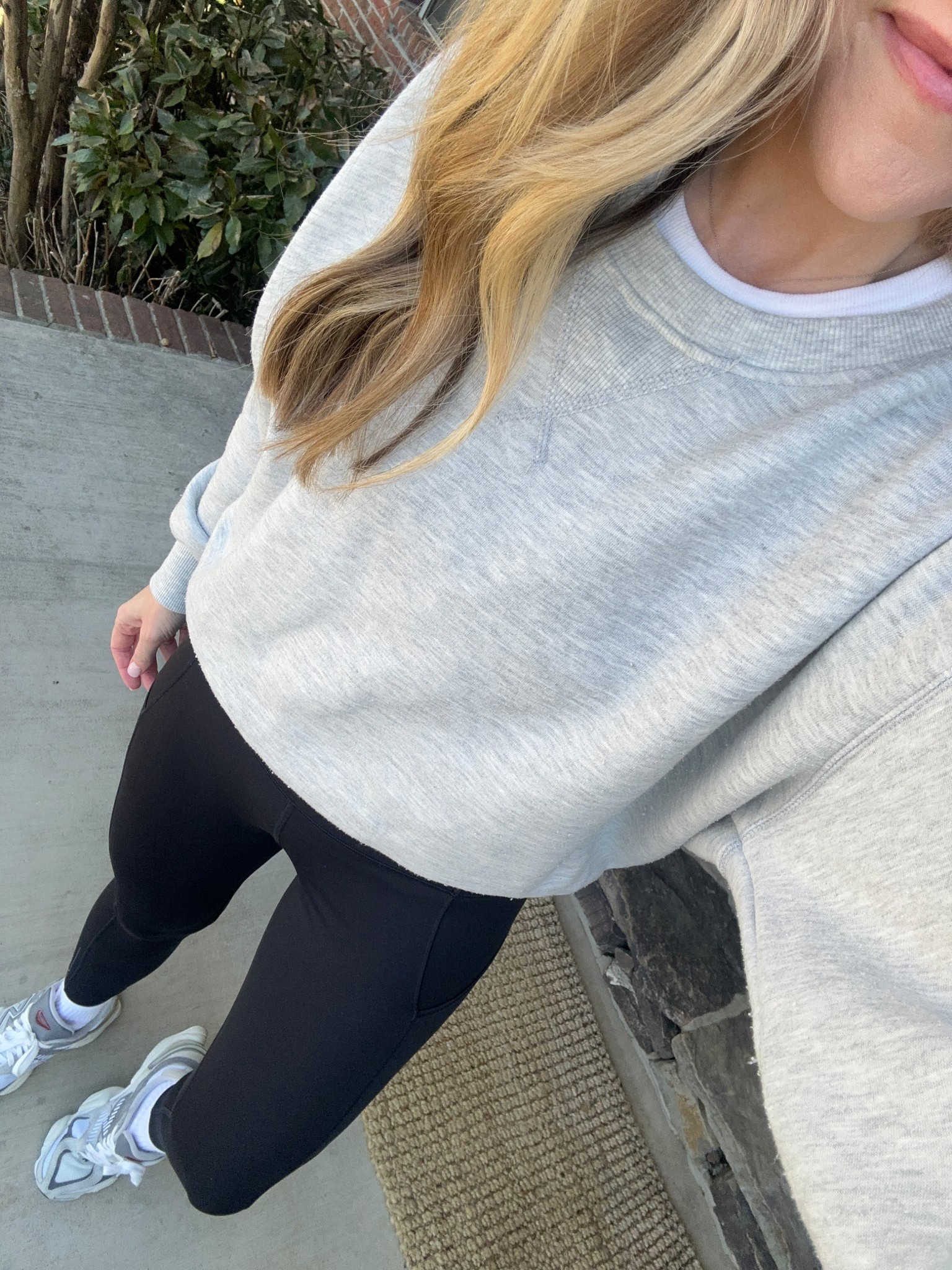 Casual OOTD 

Sweatshirt is from LNA - everything else is linked!

#LTKootd