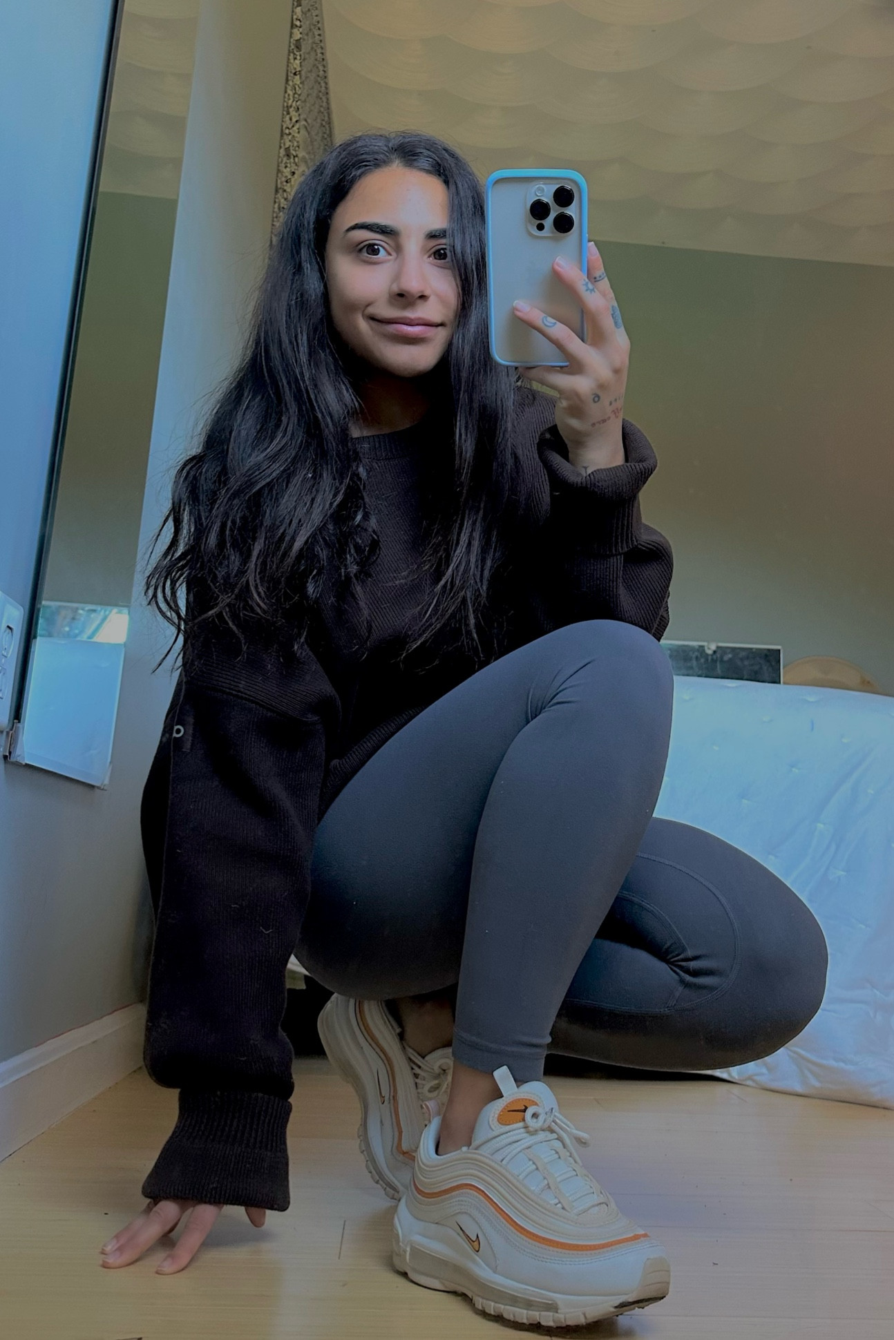 fall mornings in alo espresso sweater and lululemon aligns = clean & comfy 🖤

#LTKfindsunder100 #LTKGiftGuide #LTKSeasonal