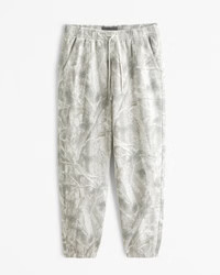 Essential Sweatpant | Abercrombie & Fitch (US)