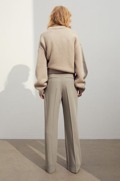 Tailored trousers - Greige - Ladies | H&M GB | H&M (UK, MY, IN, SG, PH, TW, HK)