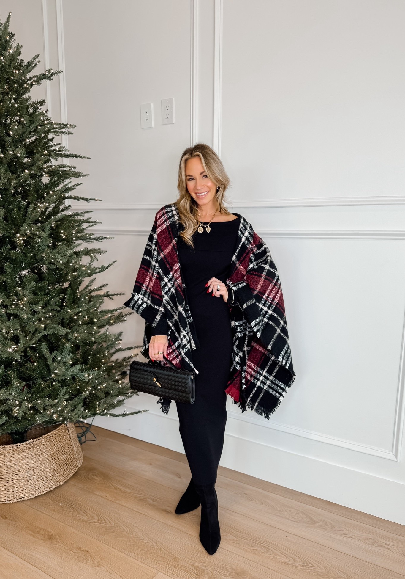 Amazon cozy winter outfit! 

#LTKootd #LTKSeasonal #LTKHoliday