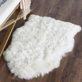 Safavieh Hand-woven Sheepskin Pelt White Shag Rug (2' x 6') | Bed Bath & Beyond