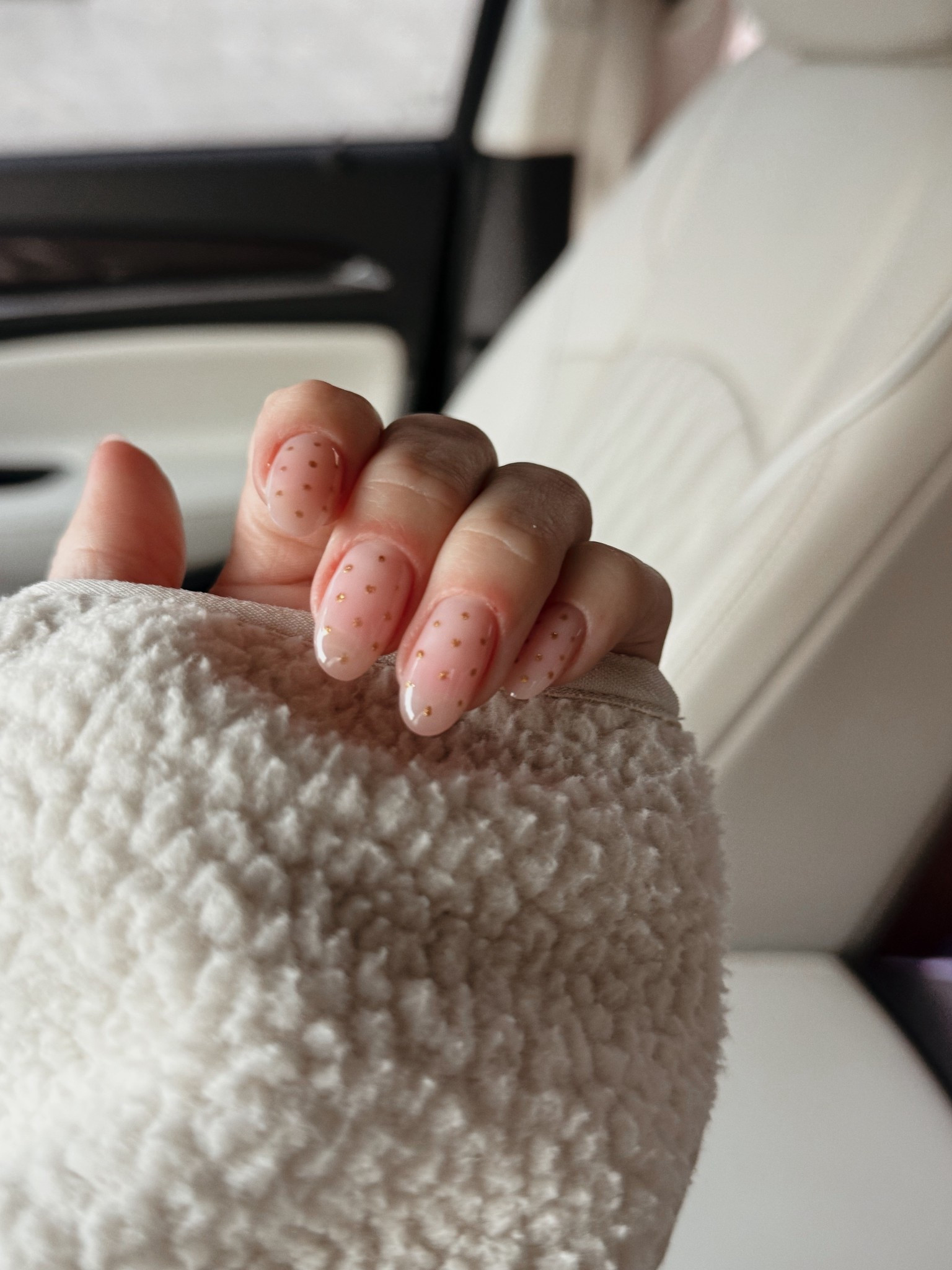 Admiring my nails in the car rider line 👌

#LTKootd #LTKMothersDay #LTKmomlife