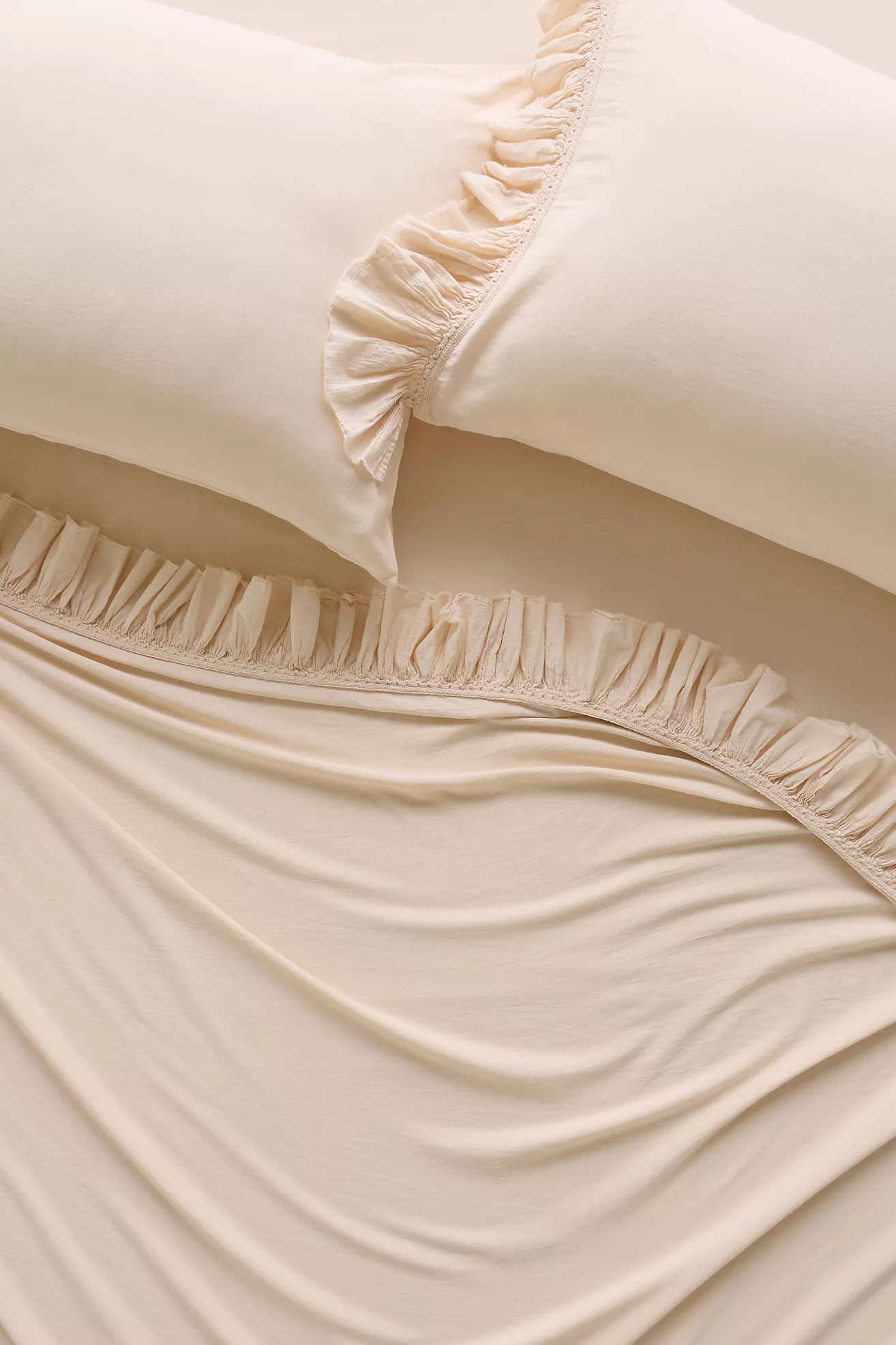 Organic Cotton Spa Sateen Ruffled Sheet Set