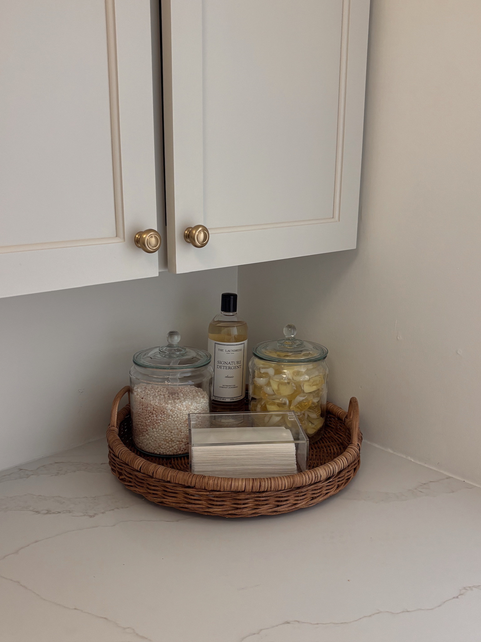 Laundry room tray with my most used essentials!!

The tray is @Target 🥰




the laundress, cleaning, routine, dryer sheets, tide pods, scent booster beads, ded cool, clean girl, reset, refresh, sidneymarieduke

#LTKHome