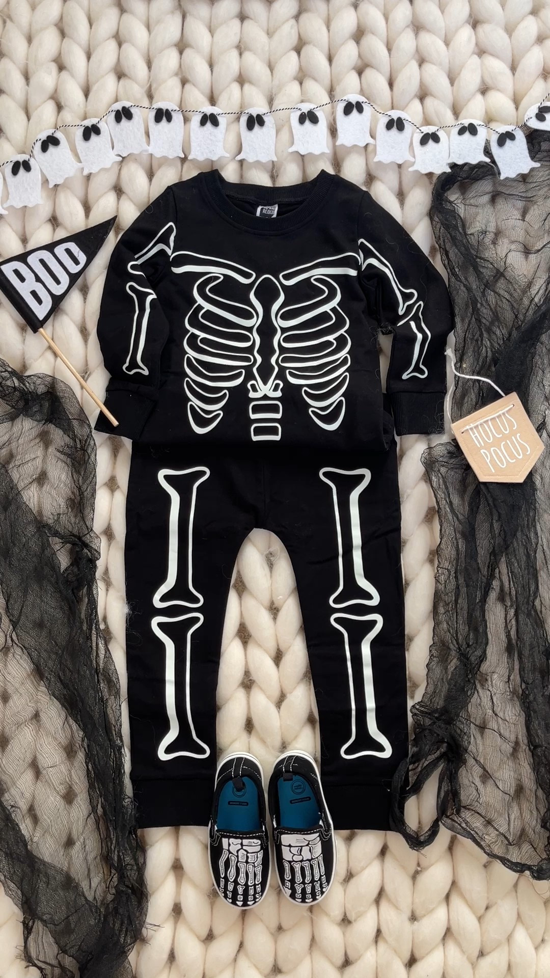 Kids two piece skeleton set and slip on shoes!💀💀

Halloween costume 

#LTKSeasonal #LTKKids