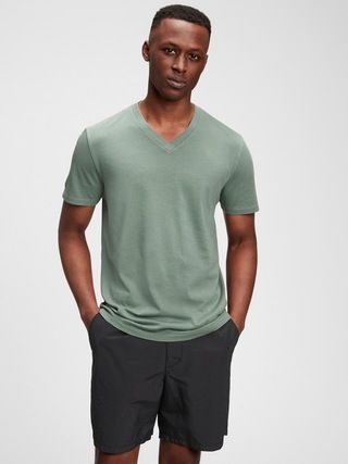 Classic V-Neck T-Shirt | Gap (US)