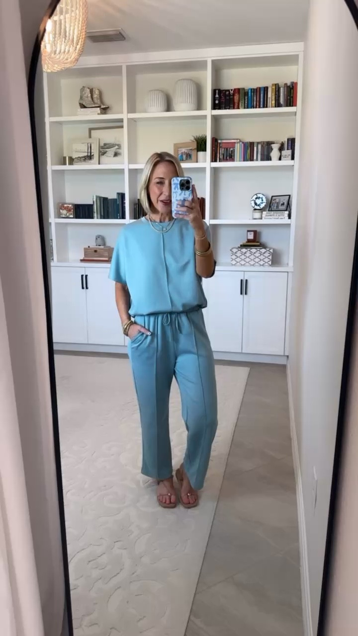 Two Piece Sets. Seamed Short Sleeve Top & Wide Leg Pants Two Piece Set - size Small. 11 colors.

#LTKSeasonal #LTKOver40