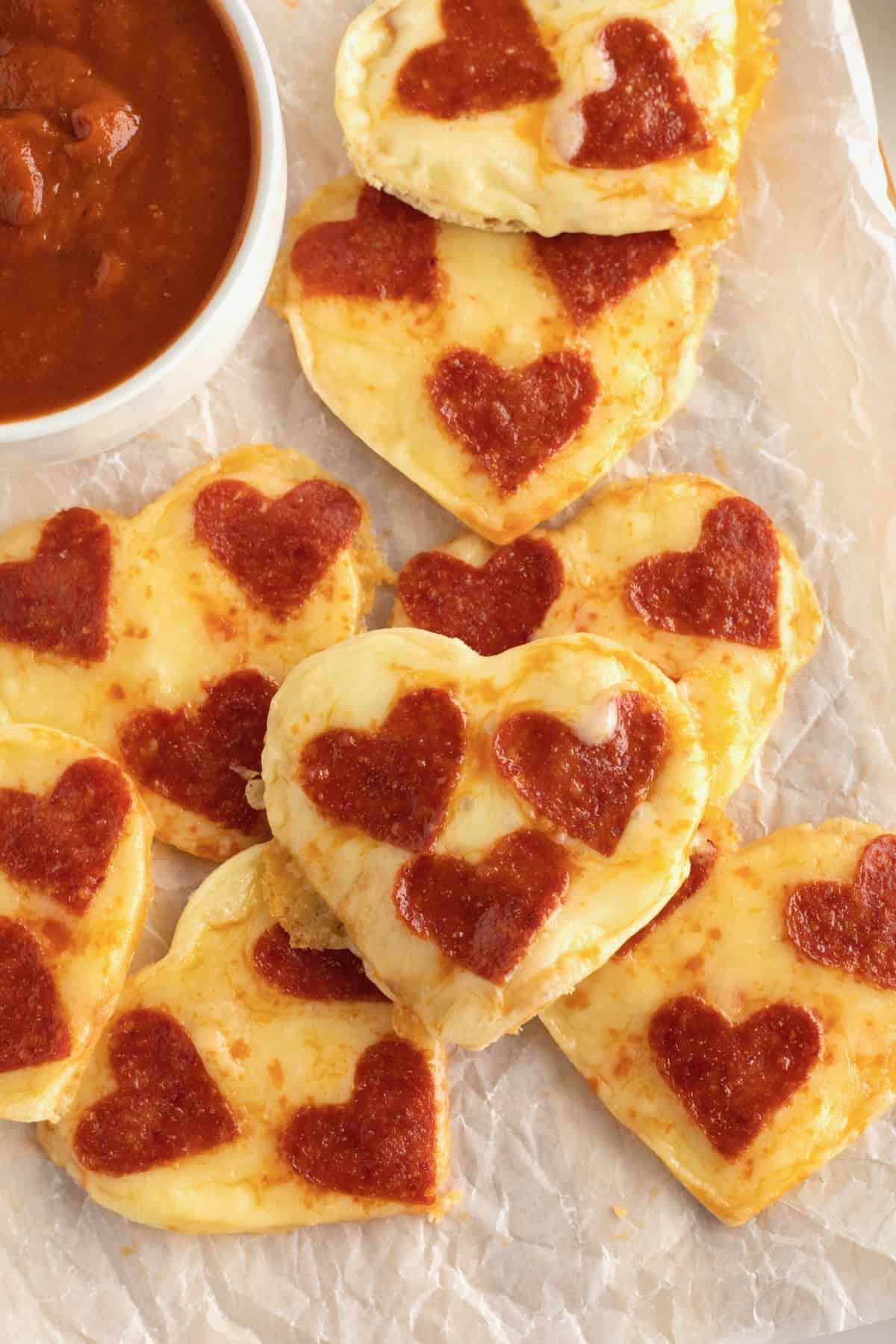These little Heart Shaped Tortilla Pizzas are so simple to make with just a few ingredients. They’re perfect for a crowd, especially a crowd that includes little ones!

#LTKSeasonal #LTKHoliday #LTKfoodie