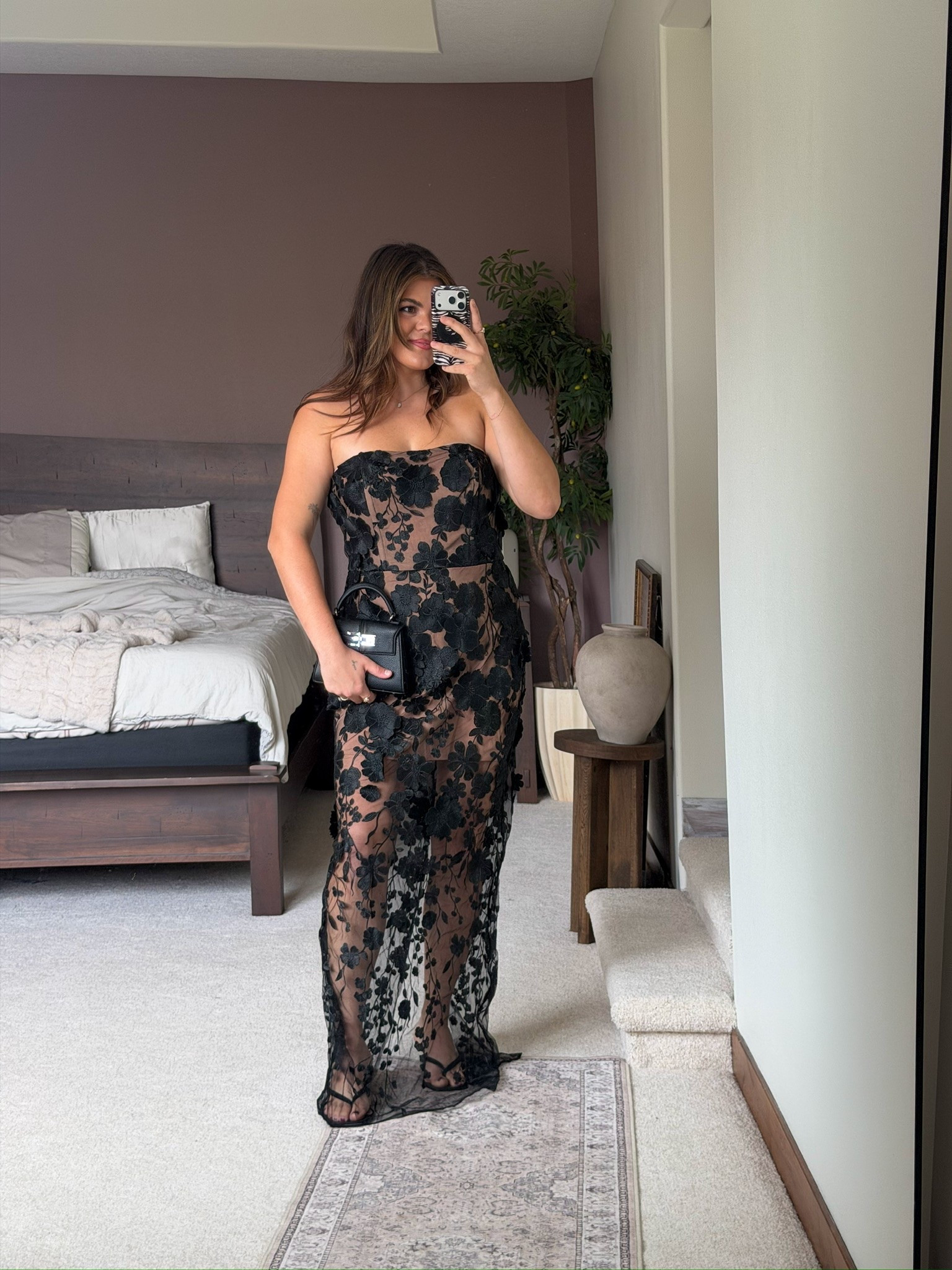 Formal special event dress, wedding guest dress, holiday Christmas party, formal dress, black tie event dress 

#fall #midsize fall outfit, midsize, mom style, affordable outfit, size 12, size 14