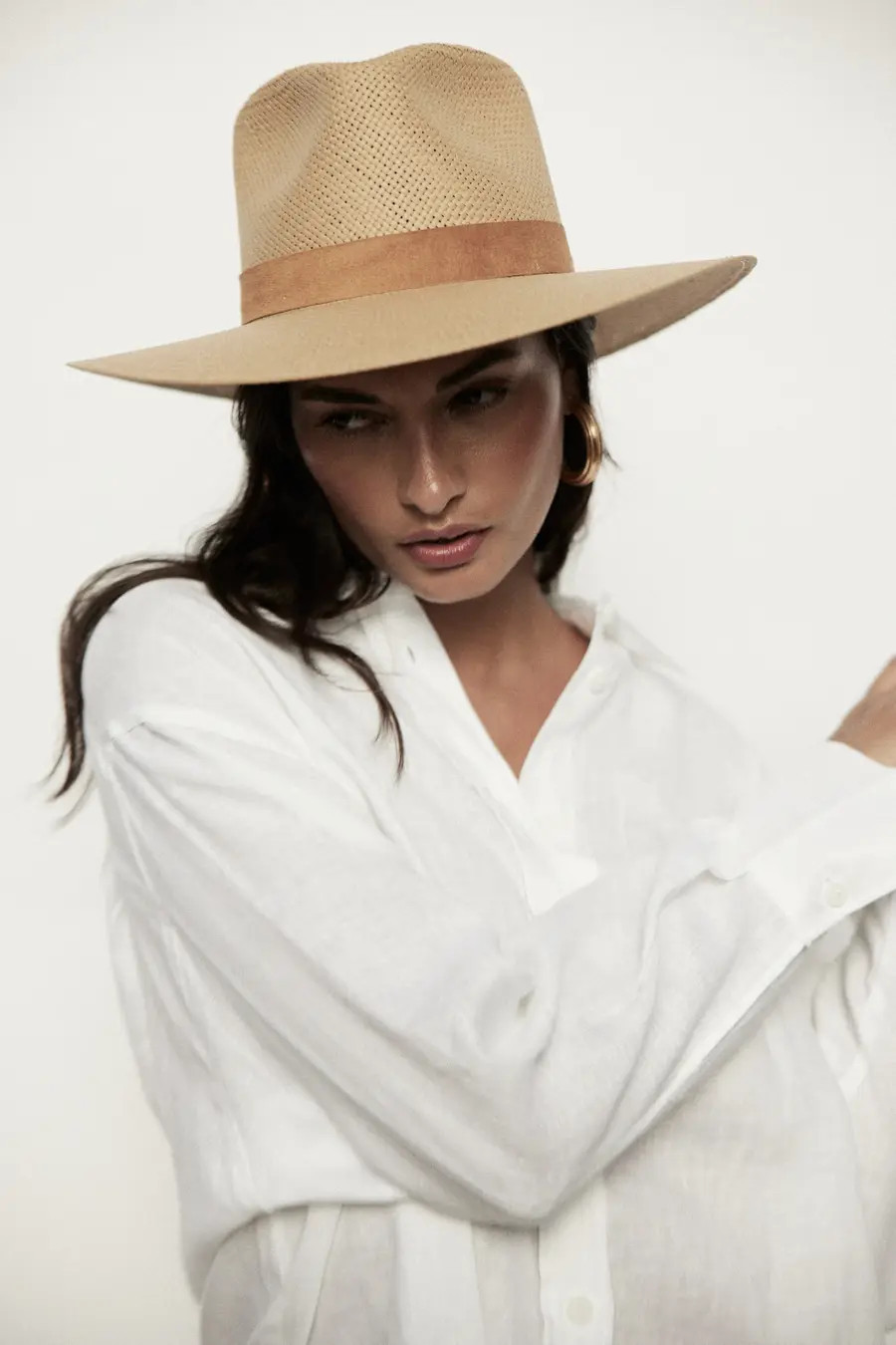 Alexei Hat | Janessa Leone