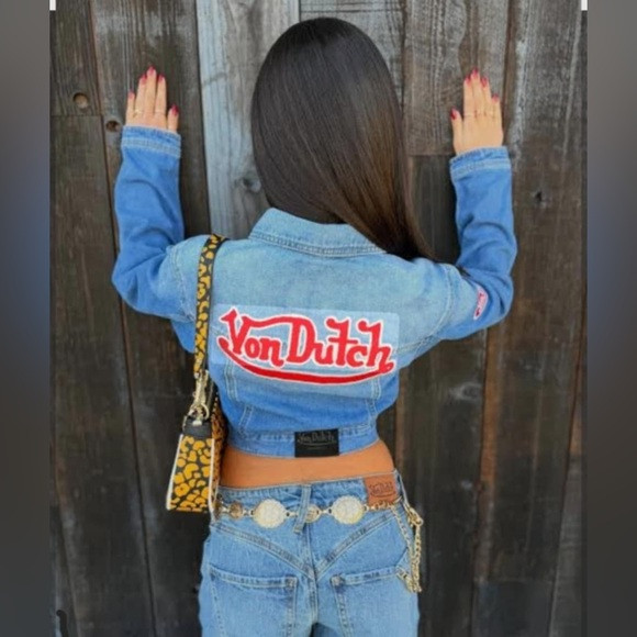 Von Dutch Zip-Front Cropped Denim Jacket in a light wash - Women's size MEDIUM | Poshmark