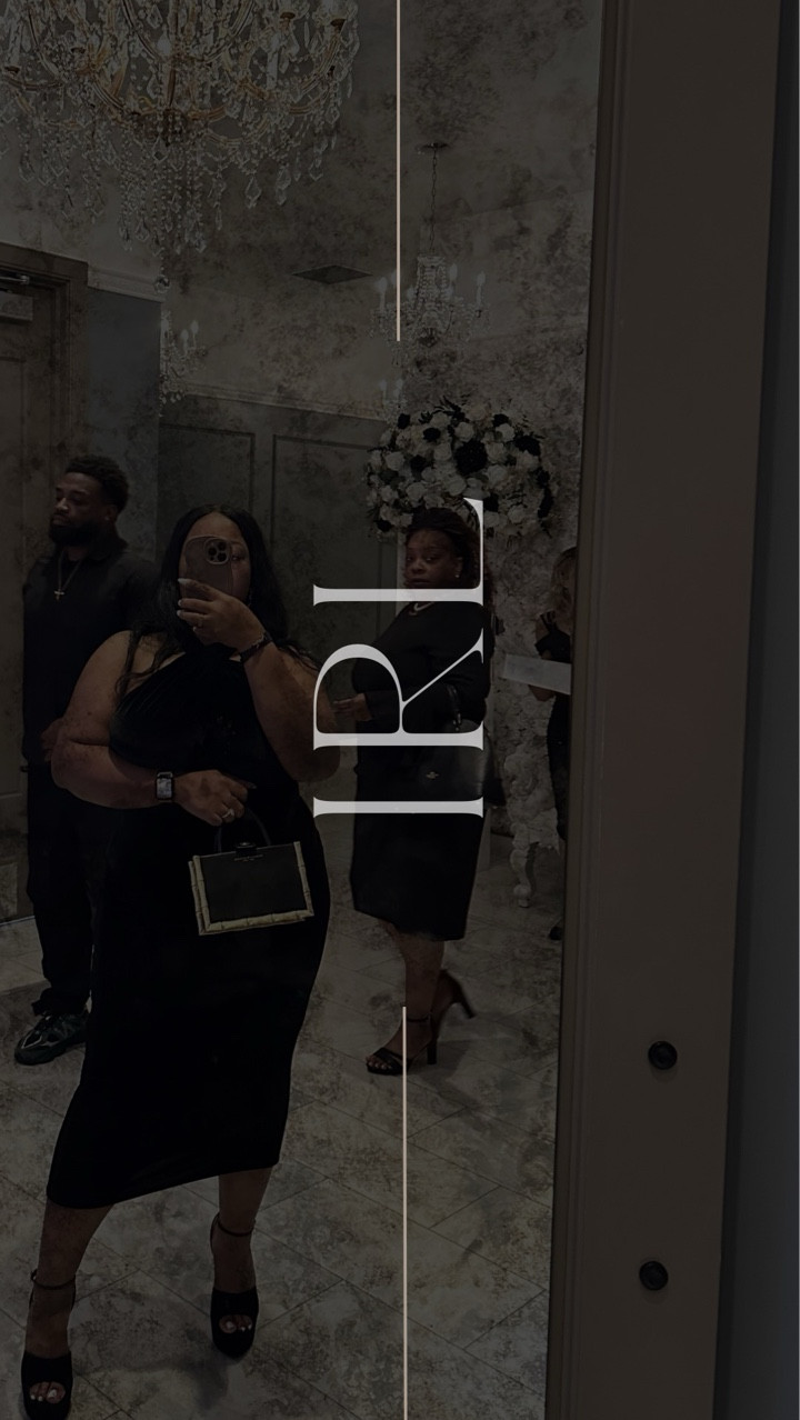 IRL | this...and Fashion
---
She’s curvy, she’s confident, she’s THAT girl 💁🏾‍♀️✨
---
I’ve been loving this trend because it screams body confidence and finally shows clothes on real bodies 🙌🏽 Dress from @prettylittlething
---
#Size14Style #CurvyAndConfident #MidsizeTryOn #FashionForEveryBody #WhatIFitLikeIRL #AffordableLuxury #TryOnHaul #FitCheck #OOTDInspo #BodyInclusivity #RealBodiesMatter #InMySizePlease