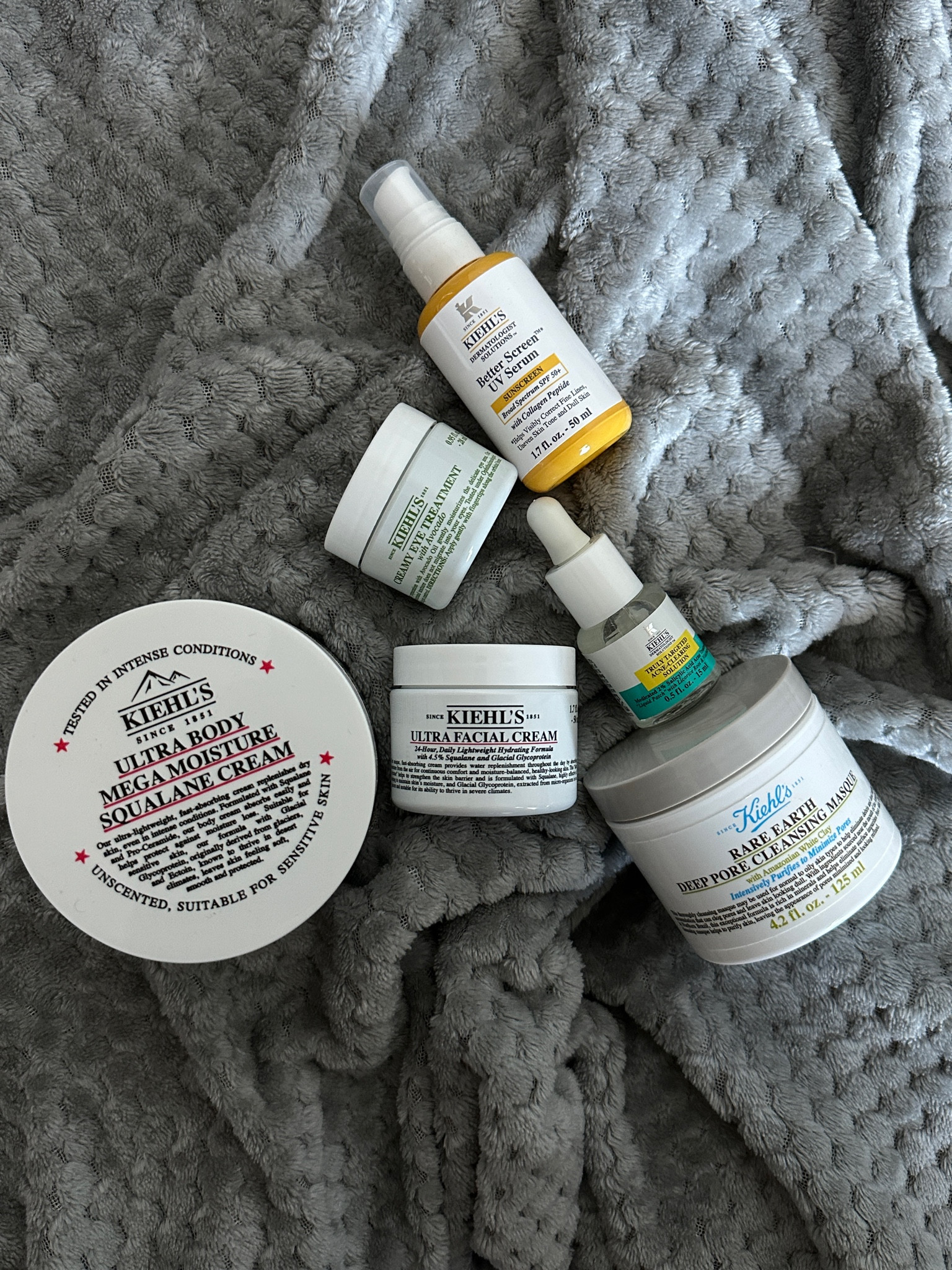 Winter hydration for the face and body 