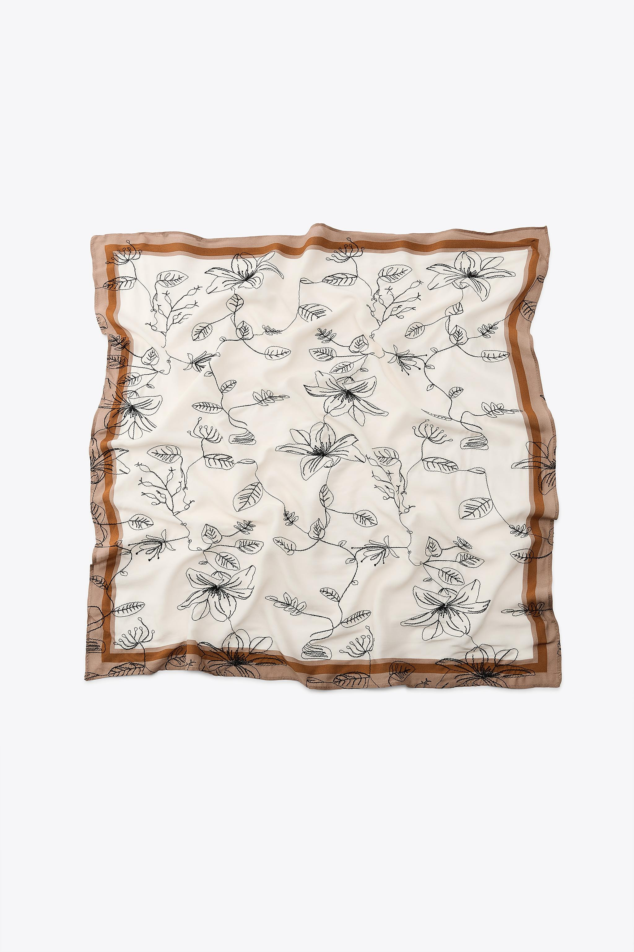 EMBROIDERED FLORAL SCARF | Zara US