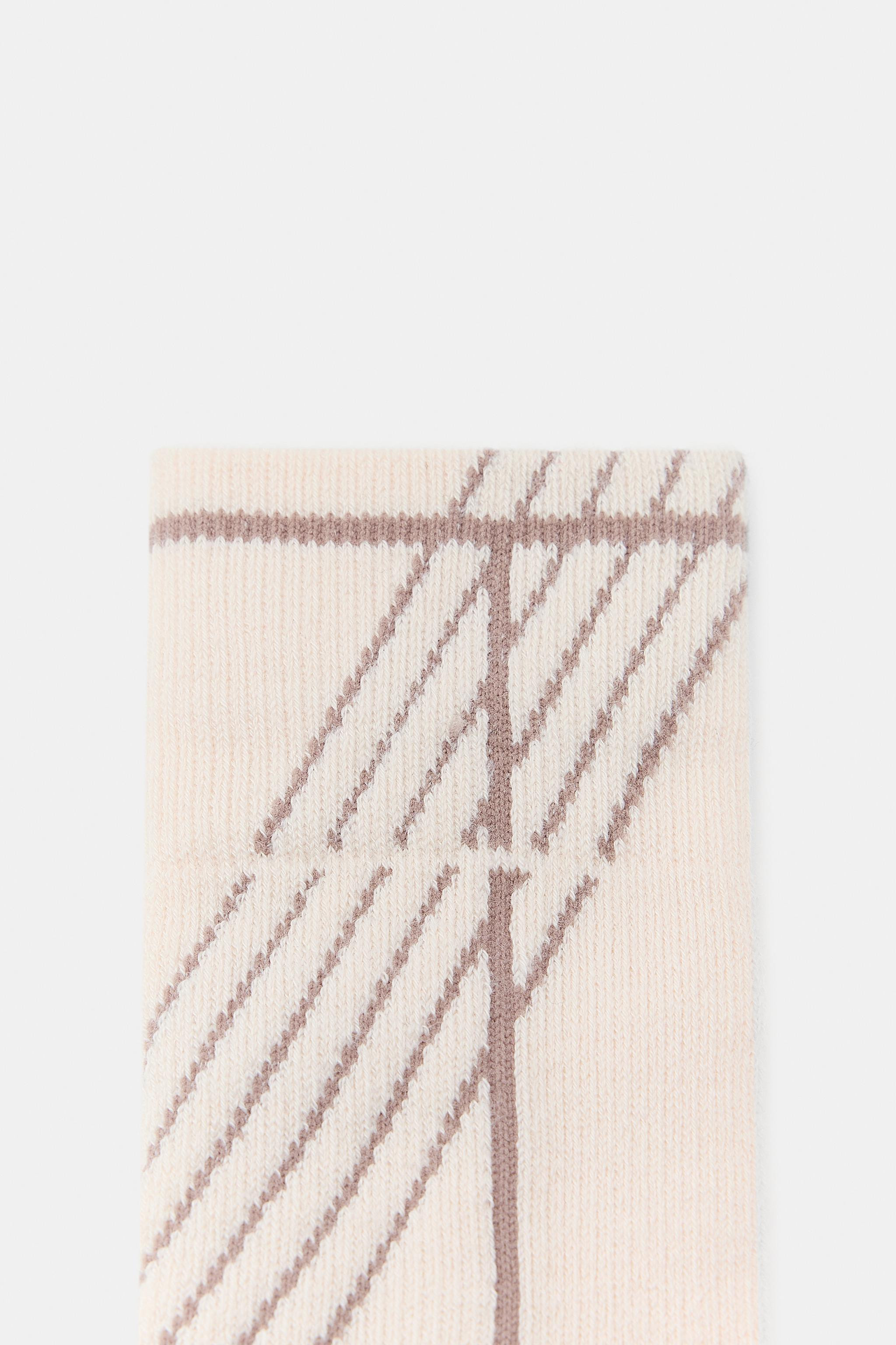 A better experience.Discover it in the app.Open app | Zara UK