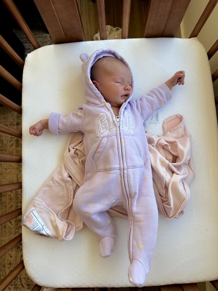 Baby girl sweatsuit! Major sale 

#LTKbaby #LTKfamily #LTKcanada