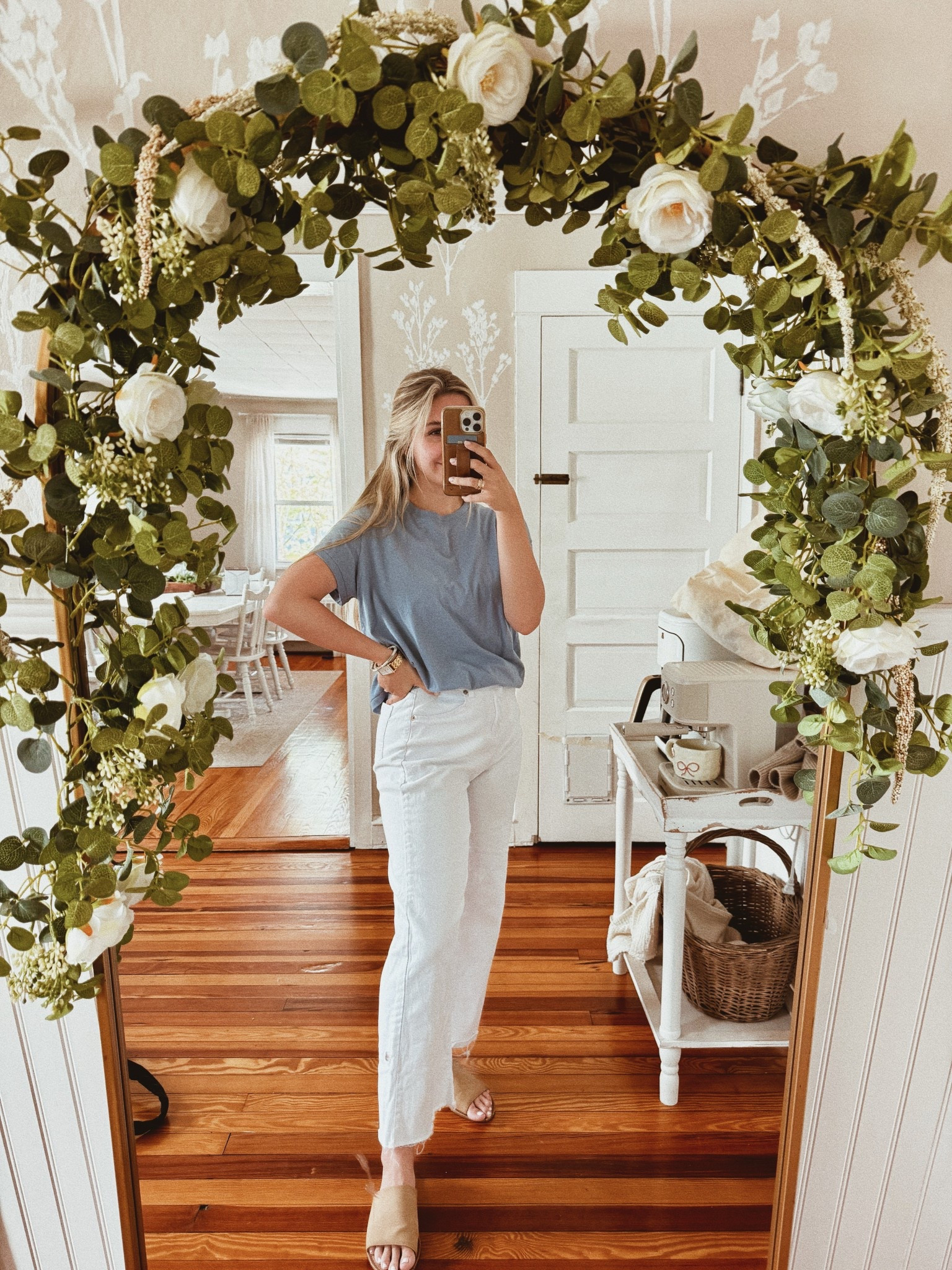 comfy spring ootd 🤍

#LTKStyleTip #LTKSeasonal #LTKFindsUnder50