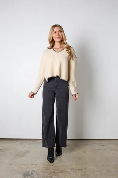 Laying Low Sweater | Vestique