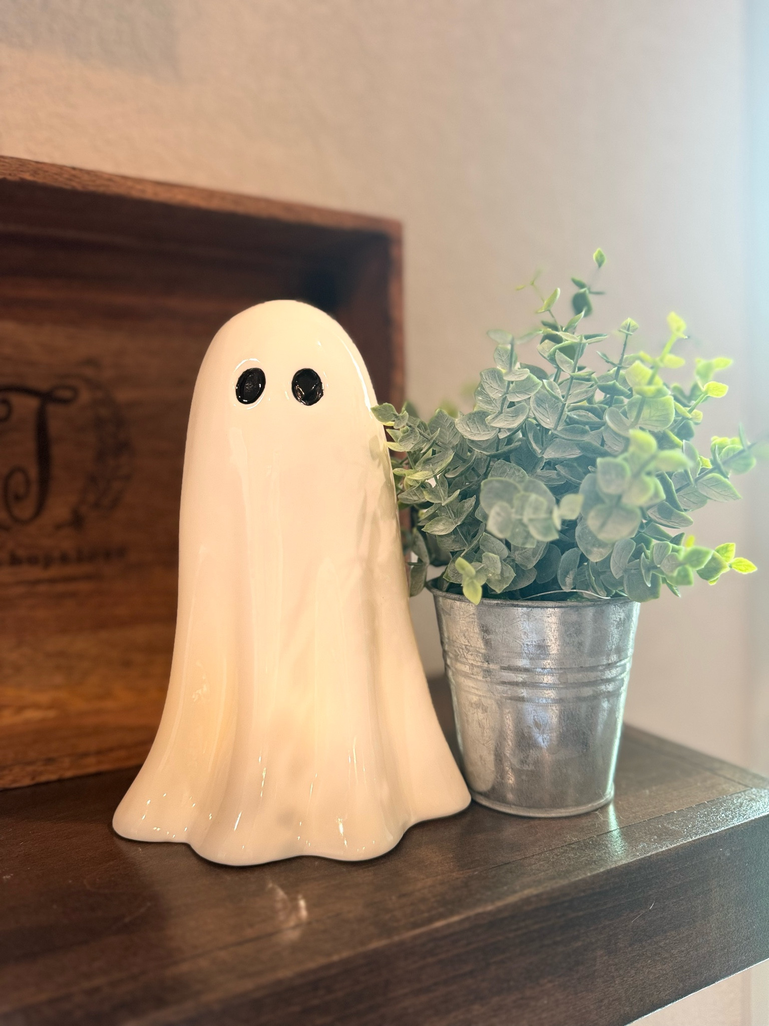 Under $15, lights up, and has a timer! 

#LTKHome #LTKSeasonal #LTKFindsUnder50