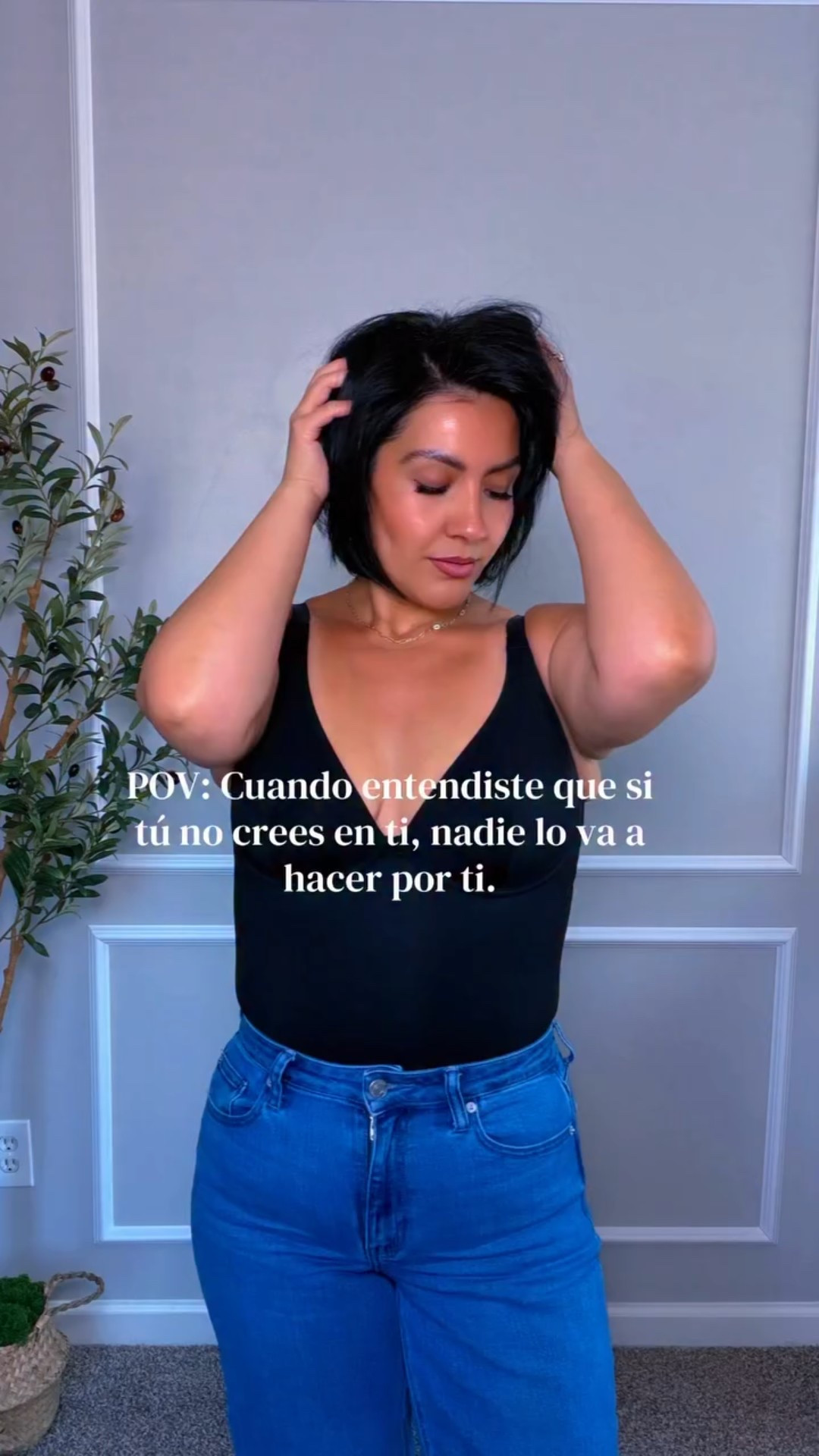 Nadie apostó por mí al inicio.
Por eso aprendí a invertir en mí misma primero. 💼✨

#MujerSegura
#AmorPropioReal
#MentalidadDeÉxito
#MujerEmpoderada
#CreeEnTi

#LTKstorytime #LTKdayinmylife #LTKselfcare