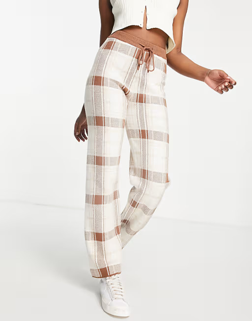 Violet Romance knitted pants in neutral check - part of a set | ASOS (Global)