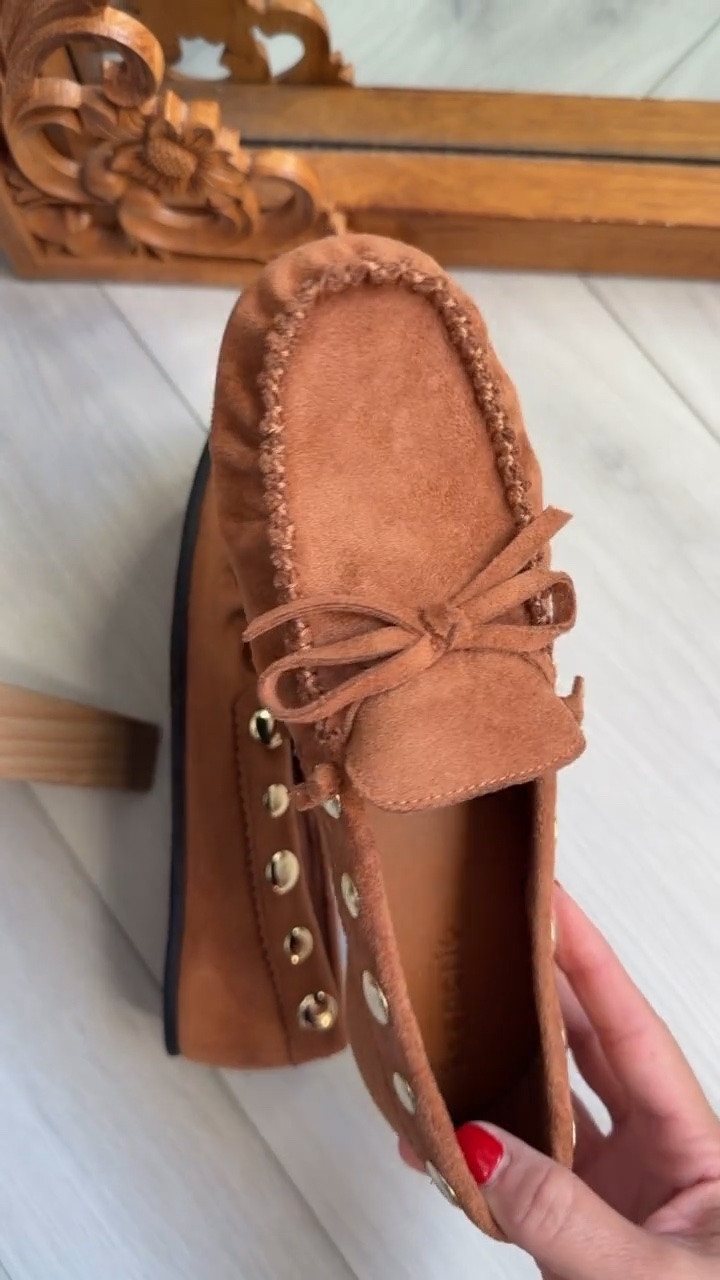 These shoes are insanely comfy!!!!!! I got my true size!!!