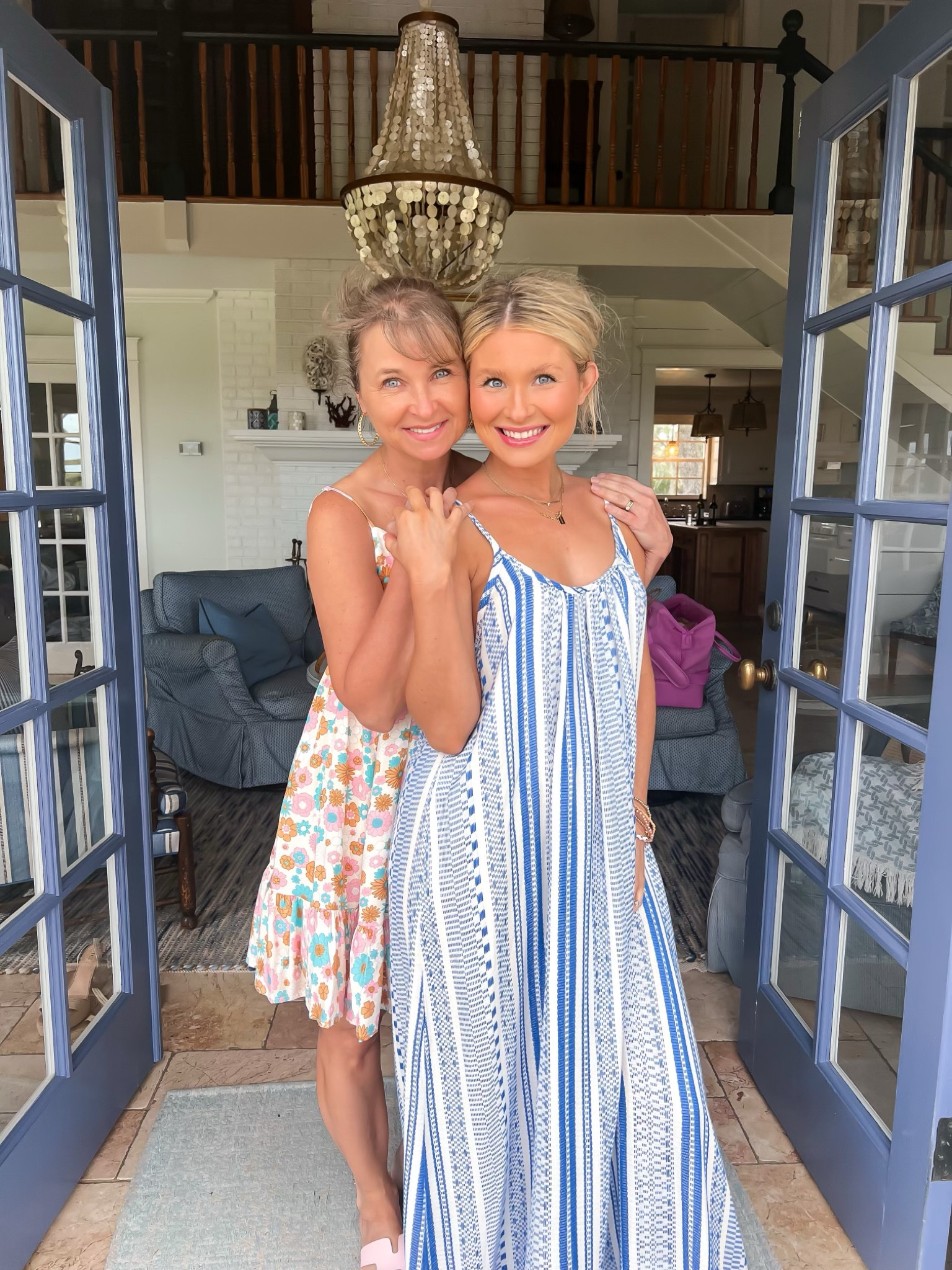 Spring outfit. Summer outfit. Floral mini dress. Summer dress. Spring dress. Flowy maxi dress. Beachy dress. Vacation outfit.

#LTKunder100 #LTKSeasonal #LTKstyletip