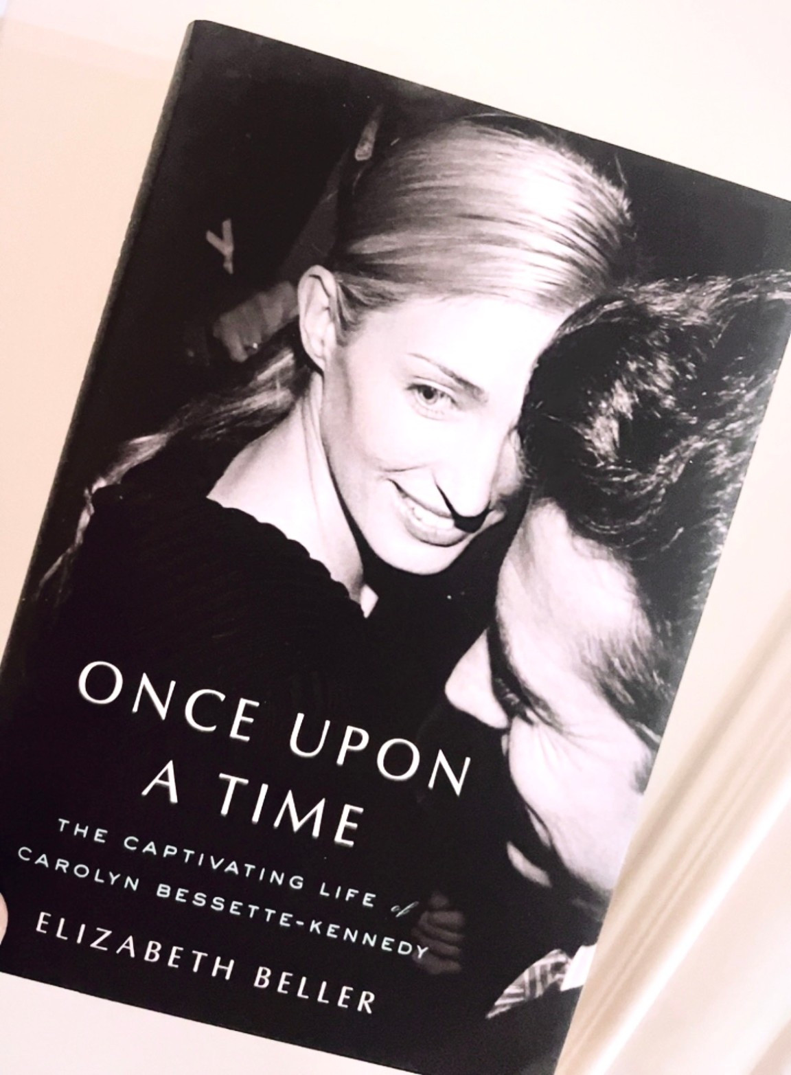 Joining The Party ✨
… my entire FYP is JFK Jr. & Carolyn thanks to the new series depicting their story and the heavy 90s nostalgia we are all wrapped up in. I bought this book last year on recommendation from one of my very chic friends, finally cracking it open and starting the series on streaming this weekend too.
