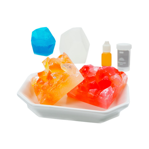 Crystal Ombre Soap Making | KiwiCo | KiwiCo