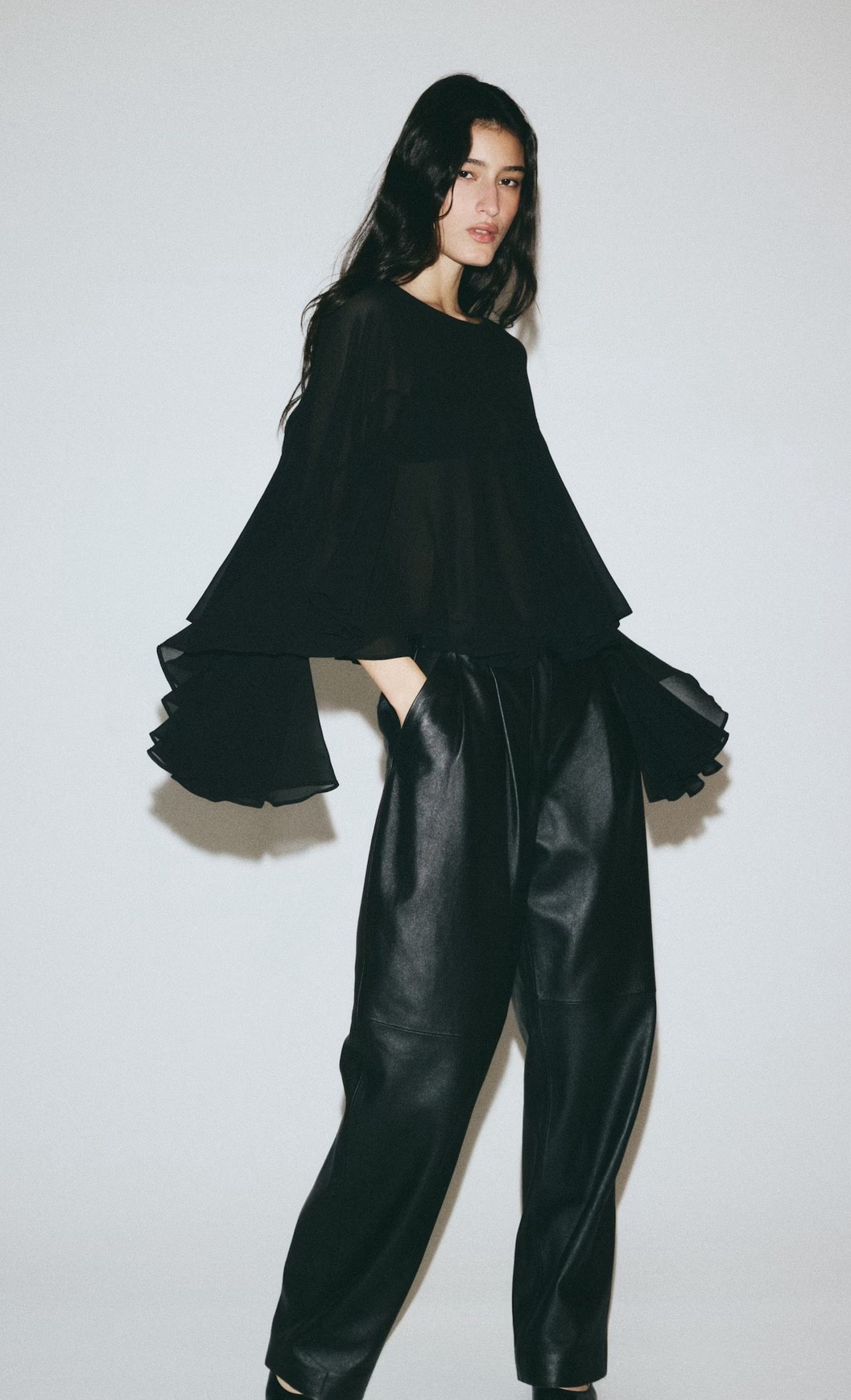 FLOUNCED BLOUSE
Now $33.99
Was $39.99

#LTKFindsUnder50 #LTKSaleAlert