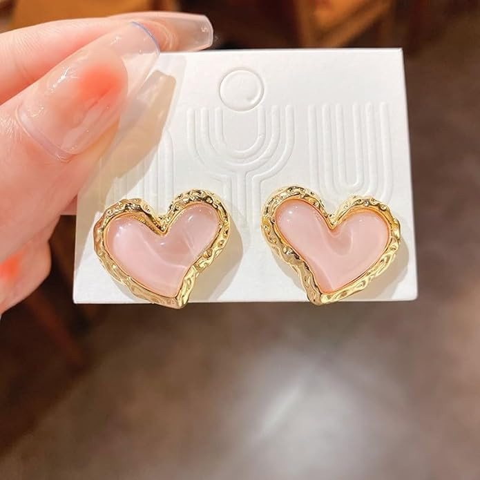 1 Pair Pink Heart Stud Earrings, Fashionable Gold Tone Earring for Women, Delicate Jewelry for Sp... | Amazon (US)