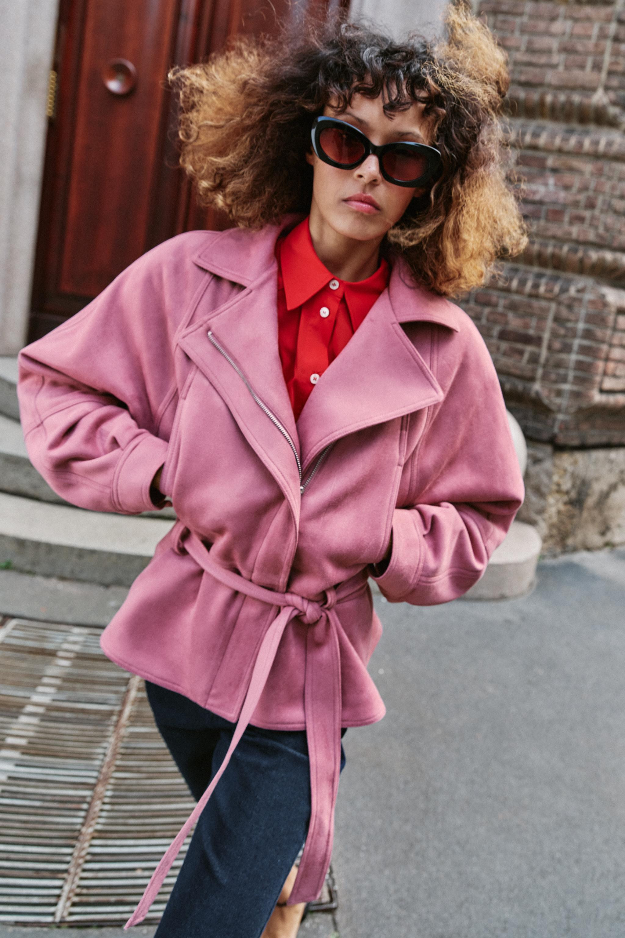 GIUBBOTTO EFFETTO CAMOSCIO CON CINTURA | Zara IT