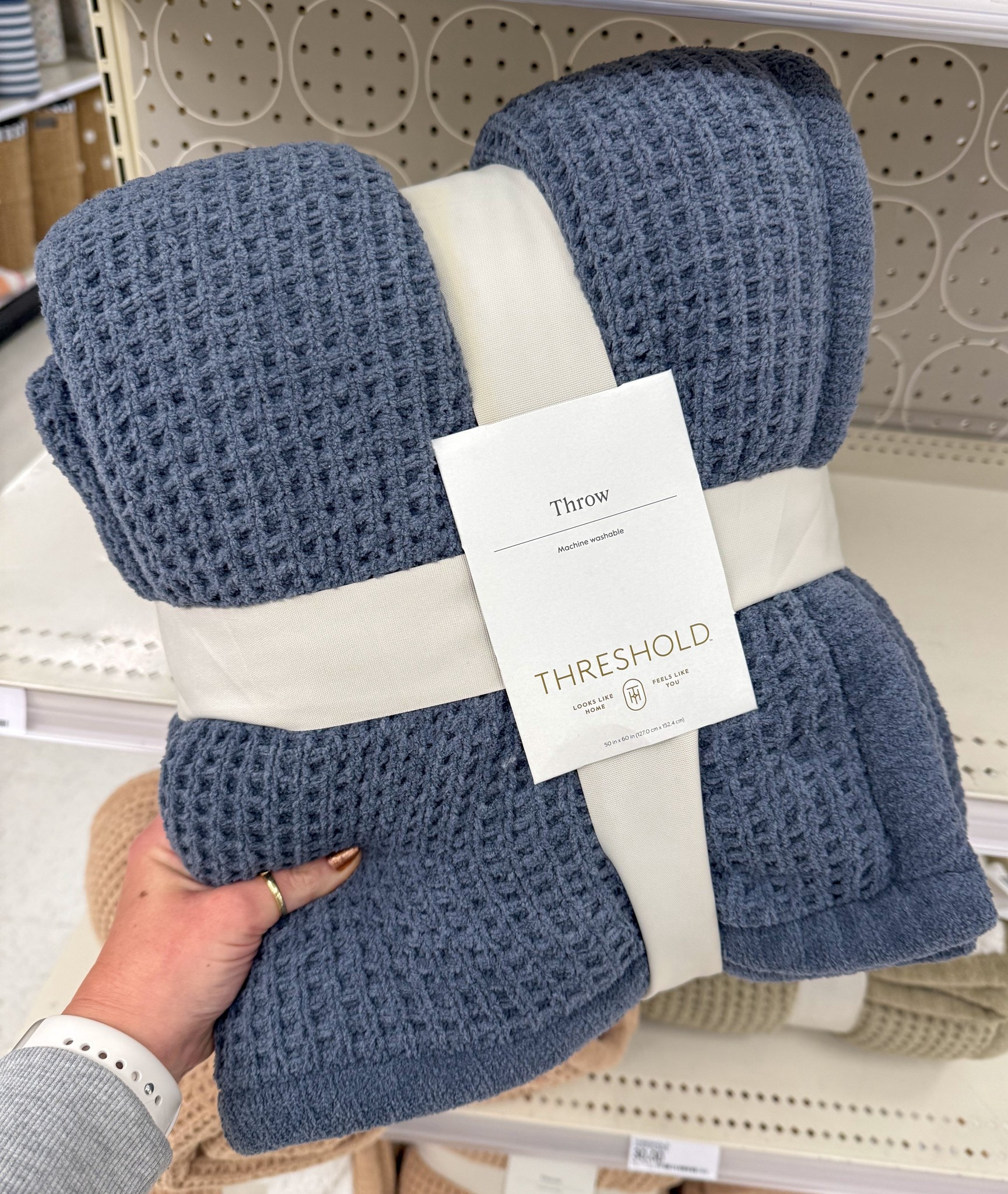 The coziest reversible throw blanket 

#LTKGiftGuide #LTKHome #LTKFindsUnder50