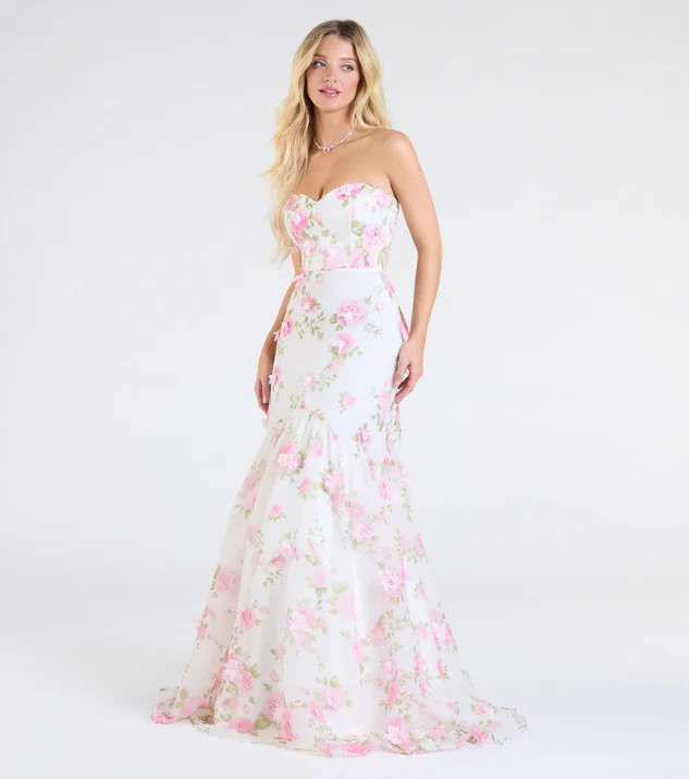 Robin Strapless Lace-Up Floral Mermaid Formal Dress | Windsor Stores