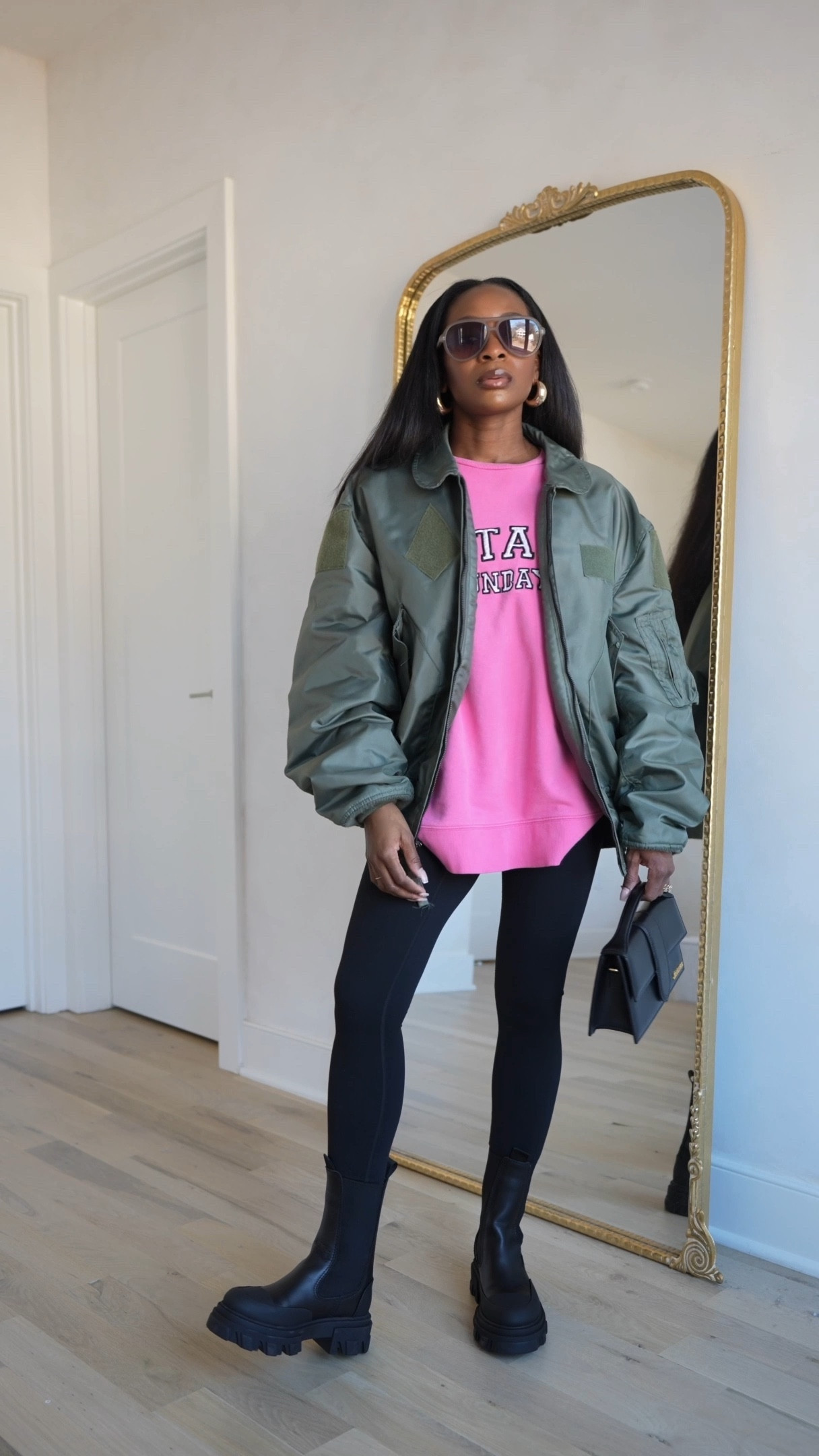 bomber jacket + chelsea boots is always a good combo. jacket is vintage but I’ve linked some good alternatives!

#LTKSeasonal #LTKstyletip #LTKbeauty