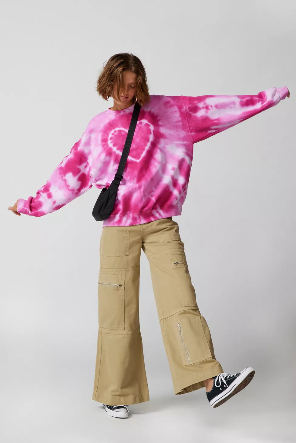 Urban Renewal Remade Heart Tie-Dye Crew Neck Sweatshirt | Urban Outfitters (US and RoW)