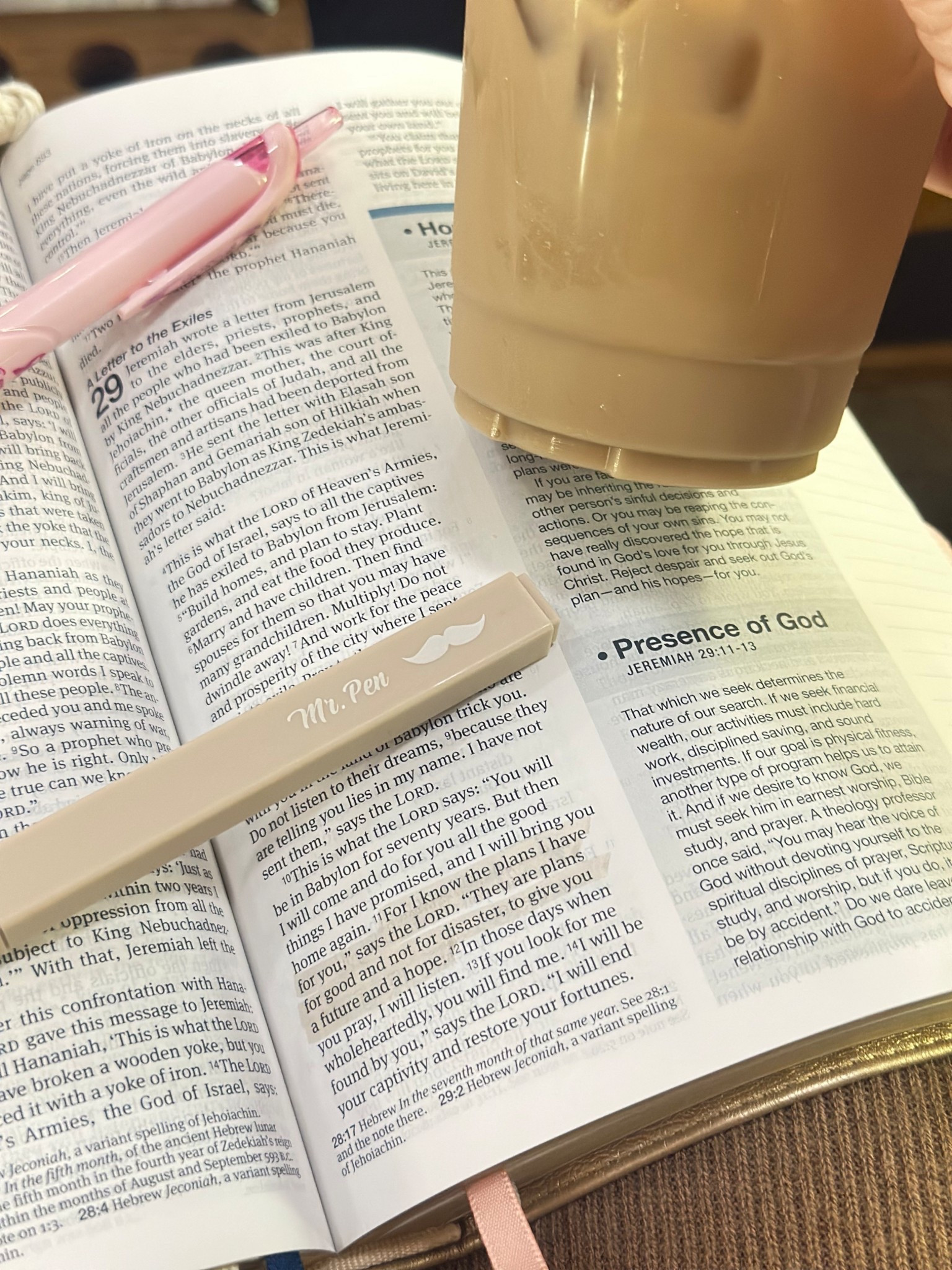 Bible, aesthetic highlighter, Bible pen

#LTKvlog #LTKMothersDay #LTKdayinmylife