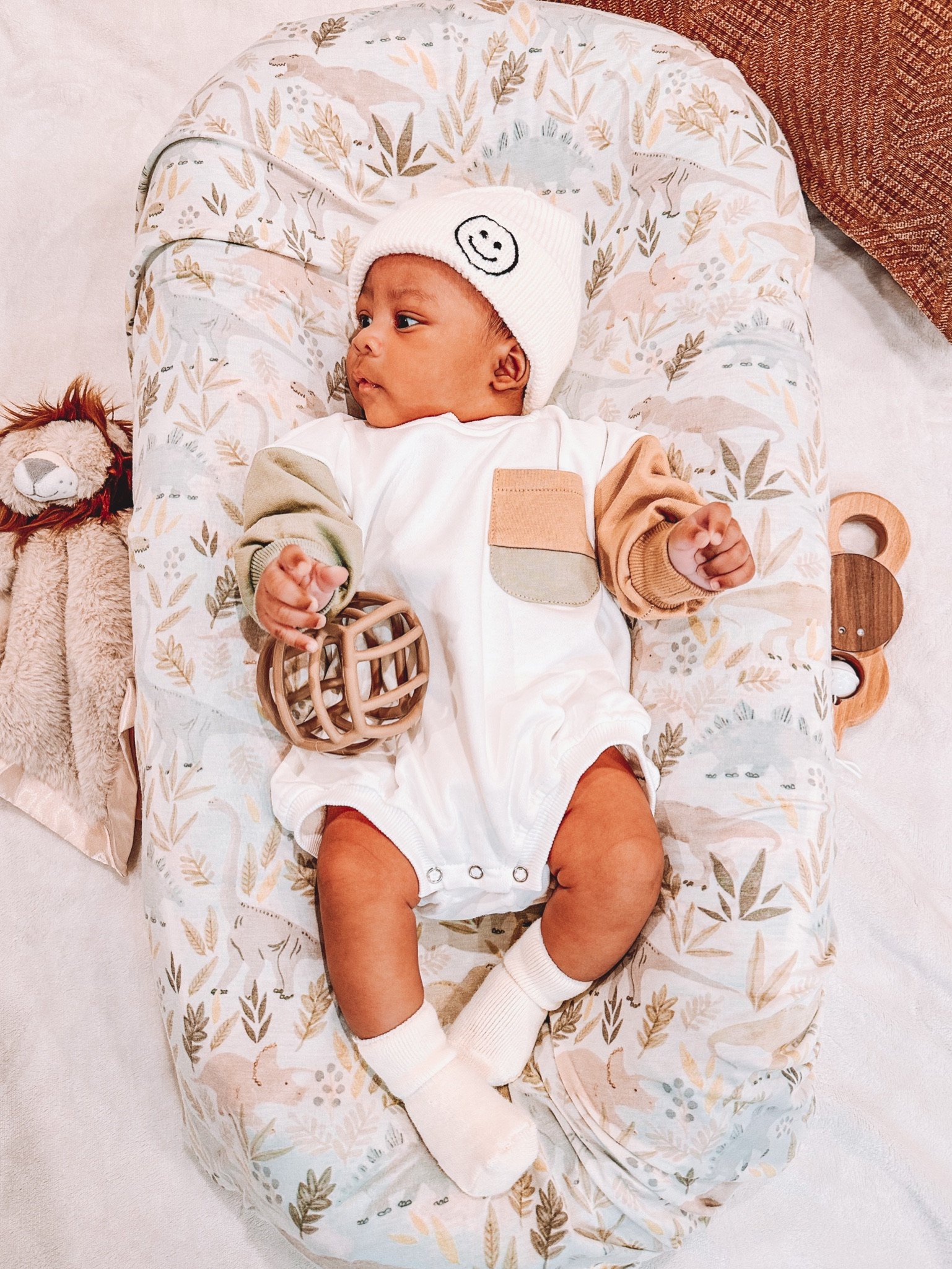 Loving this cute oversized romper and hat! 💙

#babyclothes #babyoutfits #baby #babyfashion #babyromper #romper #onsie #hat #babyhat #swaddle #swaddleblanket #teethingtoy

#LTKkids #LTKbaby #LTKbump