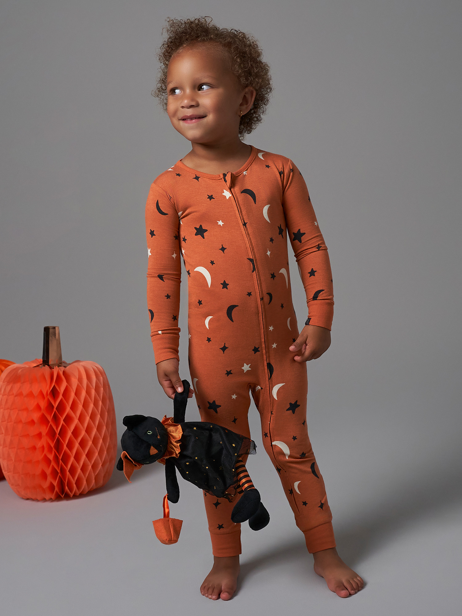 Modern Moments by Gerber Toddler Neutral Halloween One-Piece Pajama, Sizes 12M-5T | Walmart (US)
