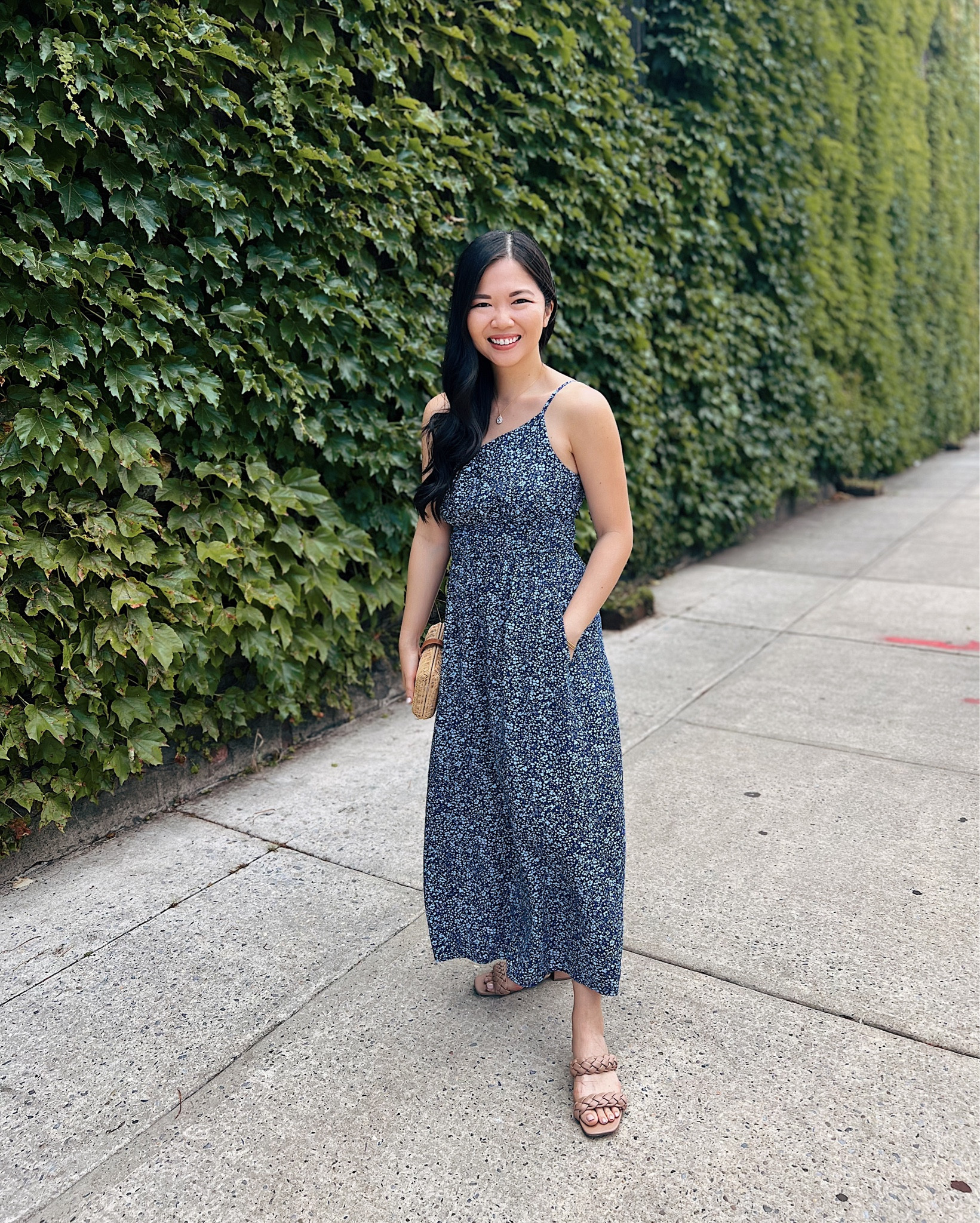 Blue floral one shoulder dress (XSP)
Blue floral dress 
Blue one shoulder dress 
Rattan clutch
Straw clutch
Braided heels (XS)
Braided sandals
Nude sandals
Summer wedding dress dress 
Abercrombie dress 
Floral dress with pockets 

#LTKunder100 #LTKSeasonal #LTKwedding