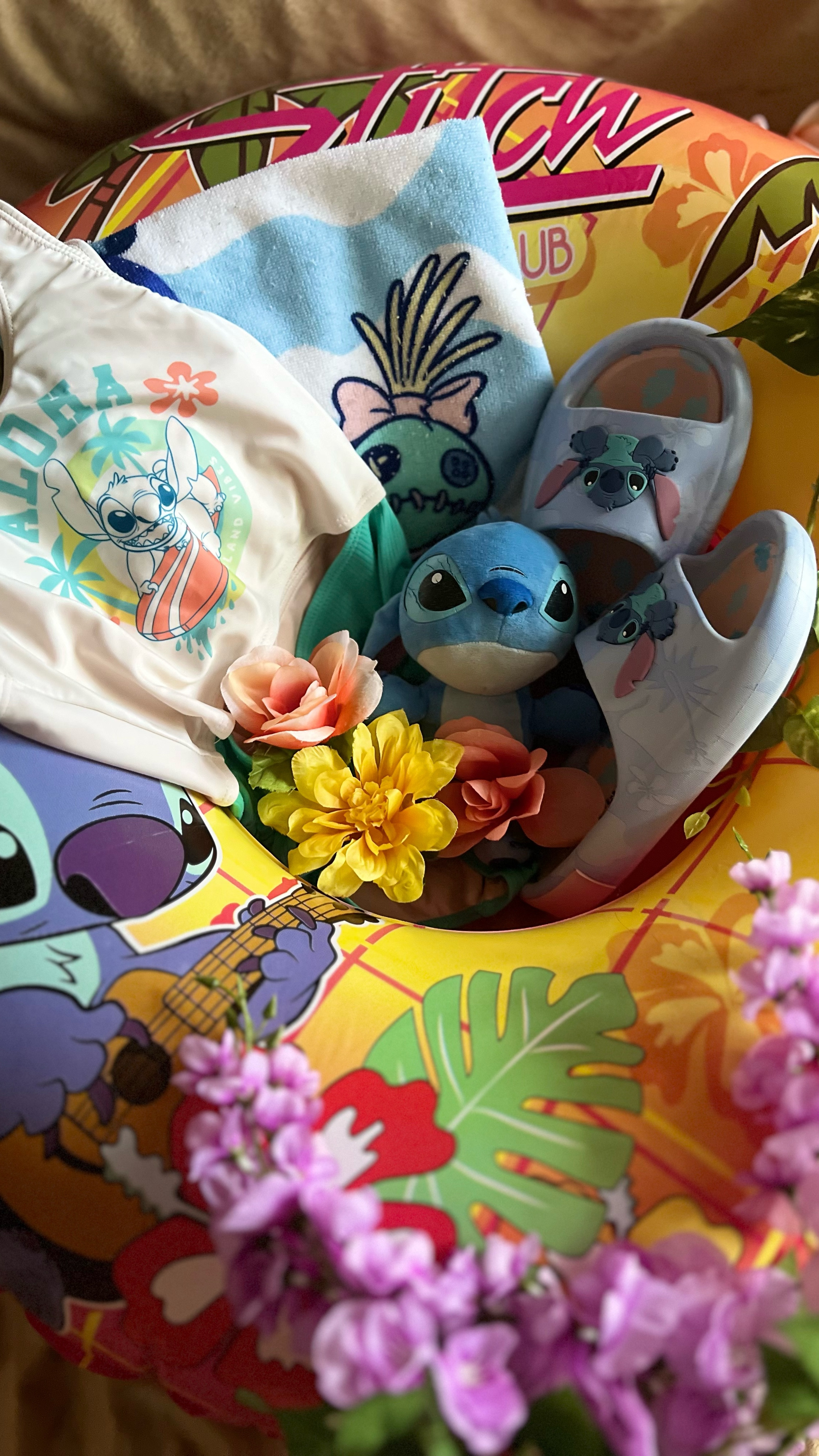 Disney Stitch Summer Essentials 