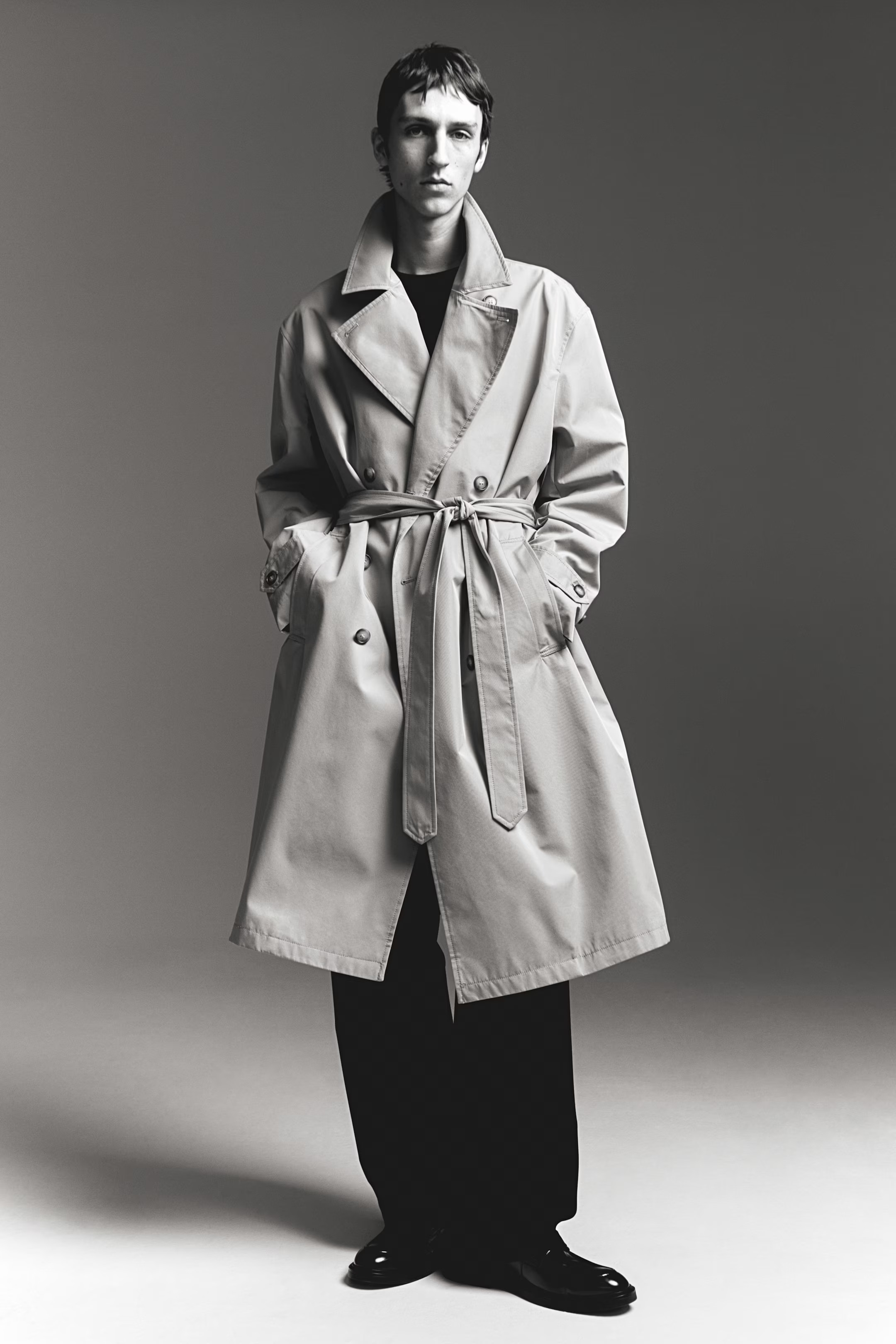 Trenchcoat in Oversize Fit | H&M (DE, AT, CH, NL, FI)