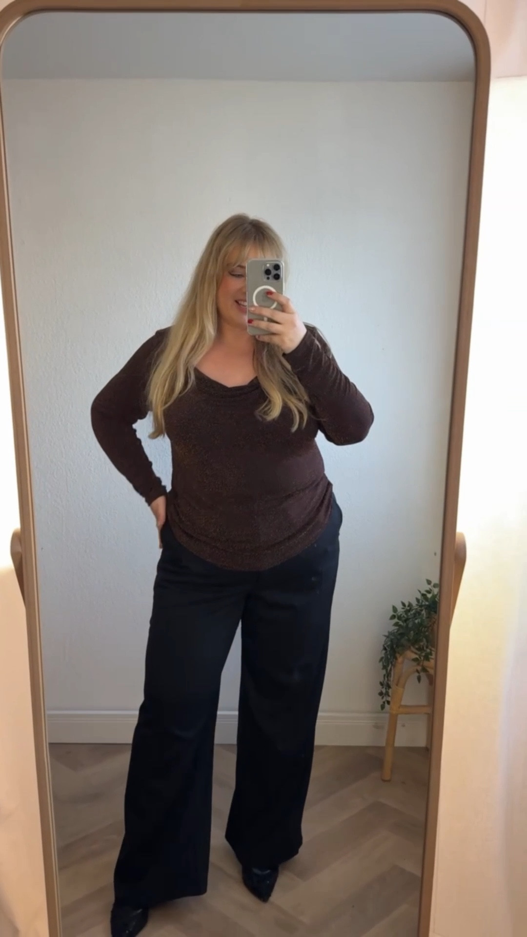 Cozy Christmas

Code: SANDRA
15% Rabatt auf alles bis einschl. 19.12.2025, einmalig einlösbar pro Kundin, gilt in DE App & Webshop

#curvy #marlenehose 

#LTKcurves #LTKplussize #LTKdeutschland