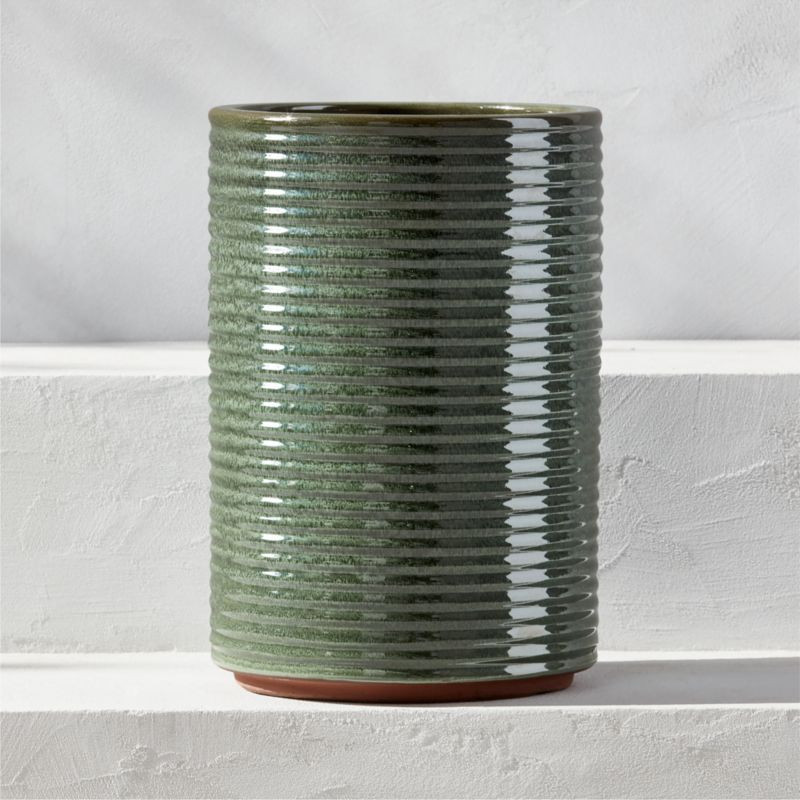 Trava Modern Ribbed Green Clay Outdoor Planter Small | CB2 | CB2