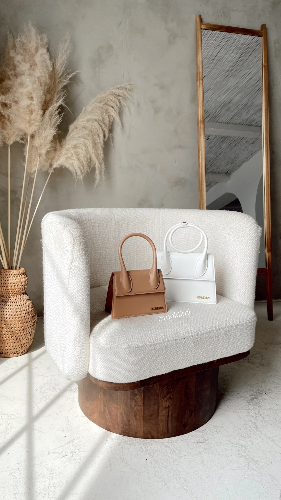 My cute Jacquemus bags 😍 #dhgate #under100

#LTKsalealert #LTKunder50 #LTKitbag