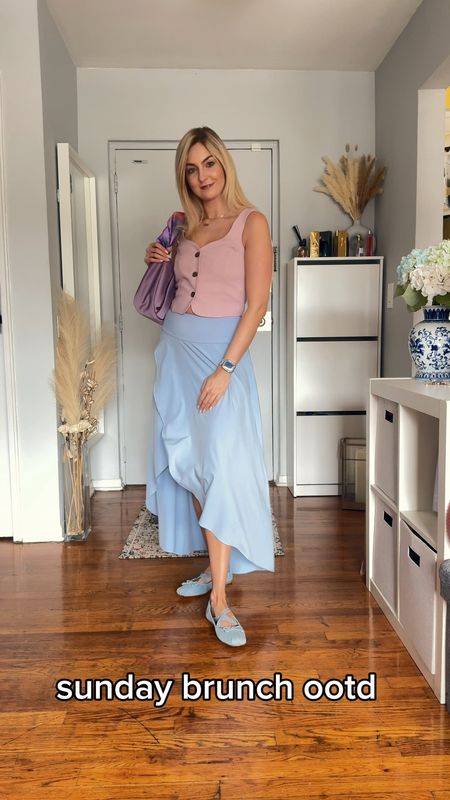 3 ways how to wear this fantastic Breezeful™ High Waisted High Low Ruffle 2-in-1 Flowy Quick Dry Casual Regular Maxi Skirt in ballad blue color!
Get 15% off toward your purchase with code: LILIAE15

Summer date outfit idea • brunch ootd • country festival look

#LTKSaleAlert #LTKStyleTip #LTKFindsUnder50